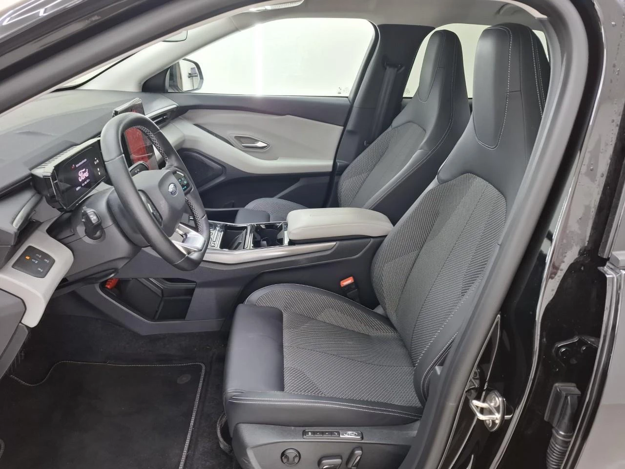 Hoofdafbeelding Ford Explorer