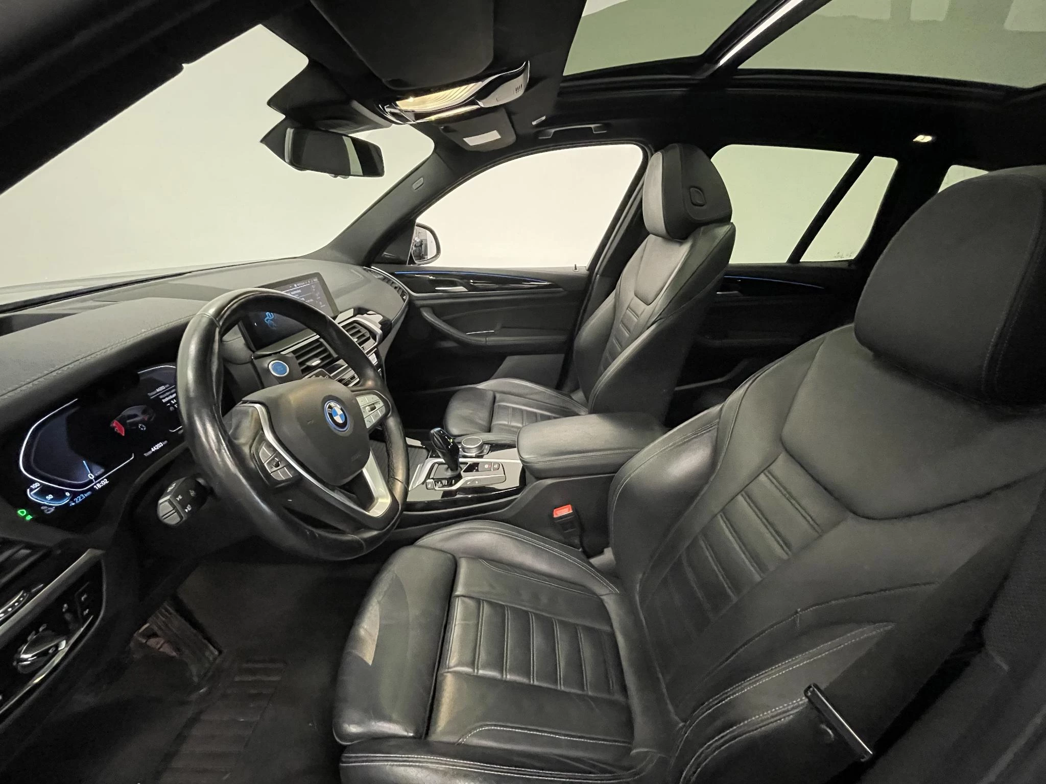 Hoofdafbeelding BMW iX3