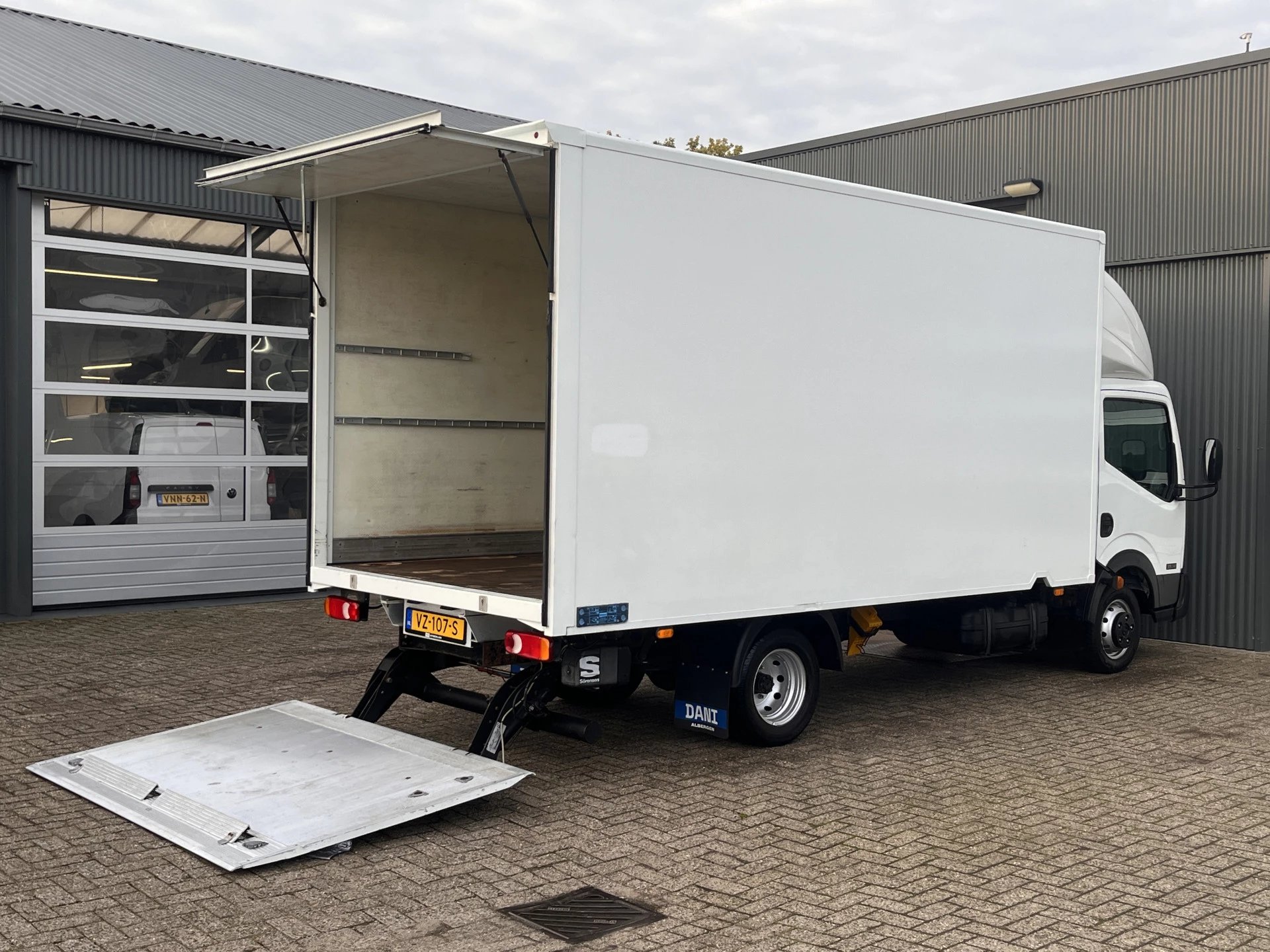 Hoofdafbeelding Nissan Cabstar