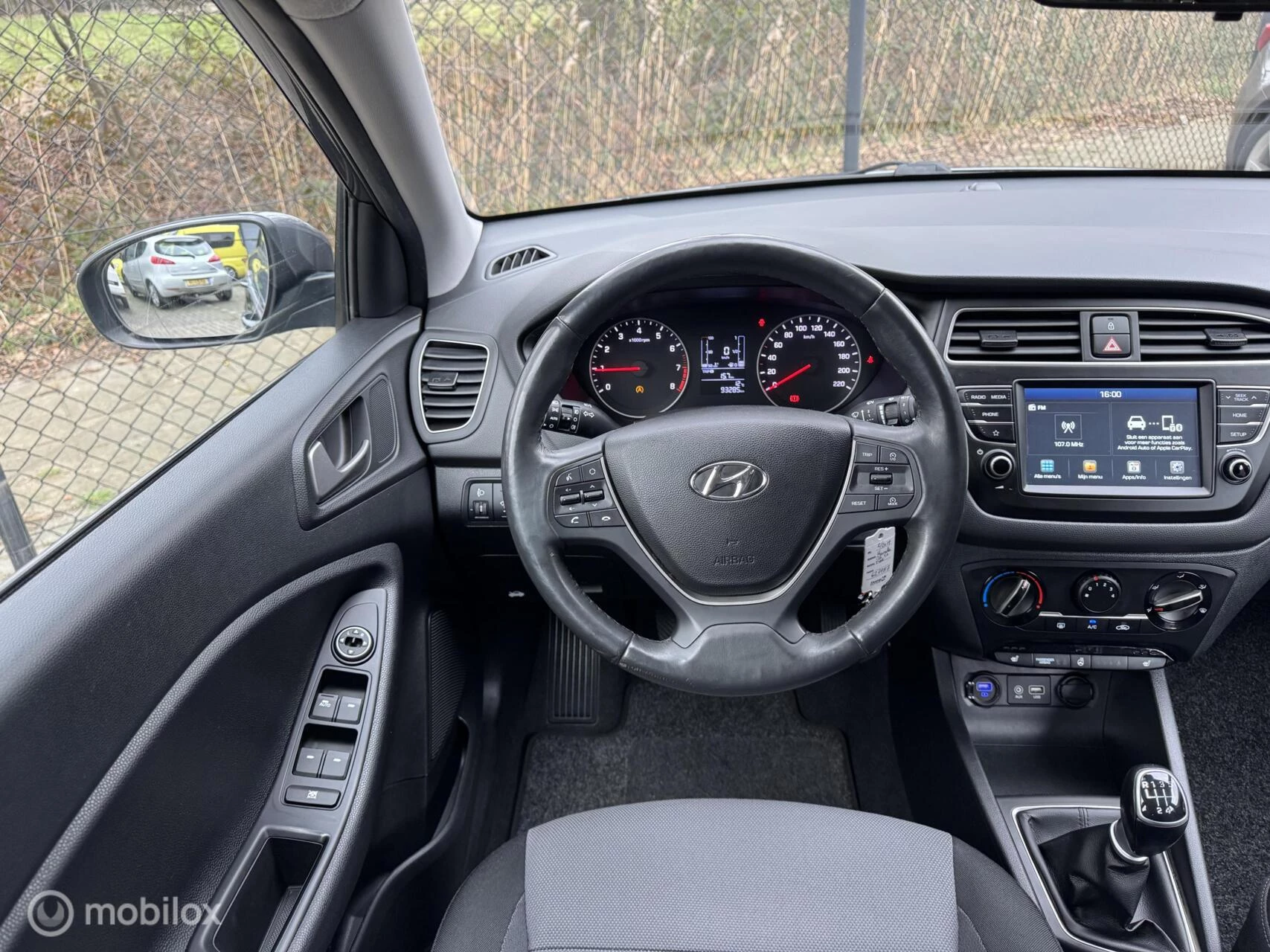 Hoofdafbeelding Hyundai i20
