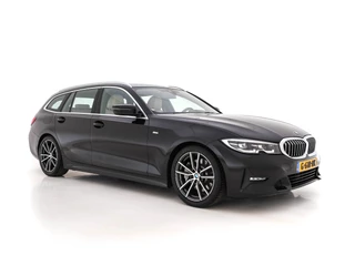 BMW 3 Serie Touring 330i High Executive Edition Sport-Pack Aut. *VERNASCA-FULL-LEATHER | DIGI-COCKPIT | FULL-LED | SPORT-SEATS | HIFI-SOUND | AMBIENT-LIGHT | HEATED-SEATS | DAB | NAVI-FULLMAP | ECC | CARPLAY | PDC | CRUISE | 18"ALU*