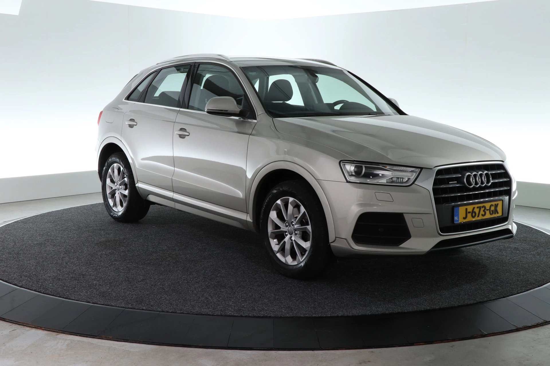 Hoofdafbeelding Audi Q3