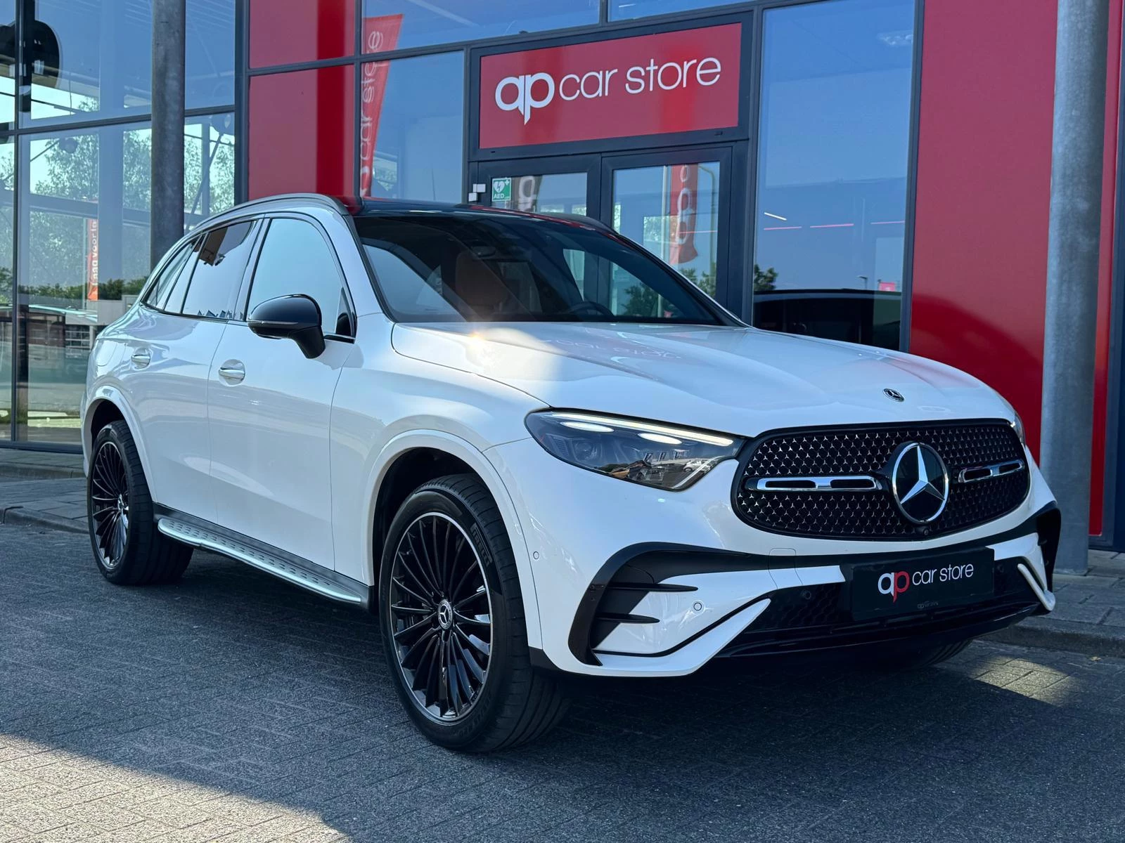 Hoofdafbeelding Mercedes-Benz GLC