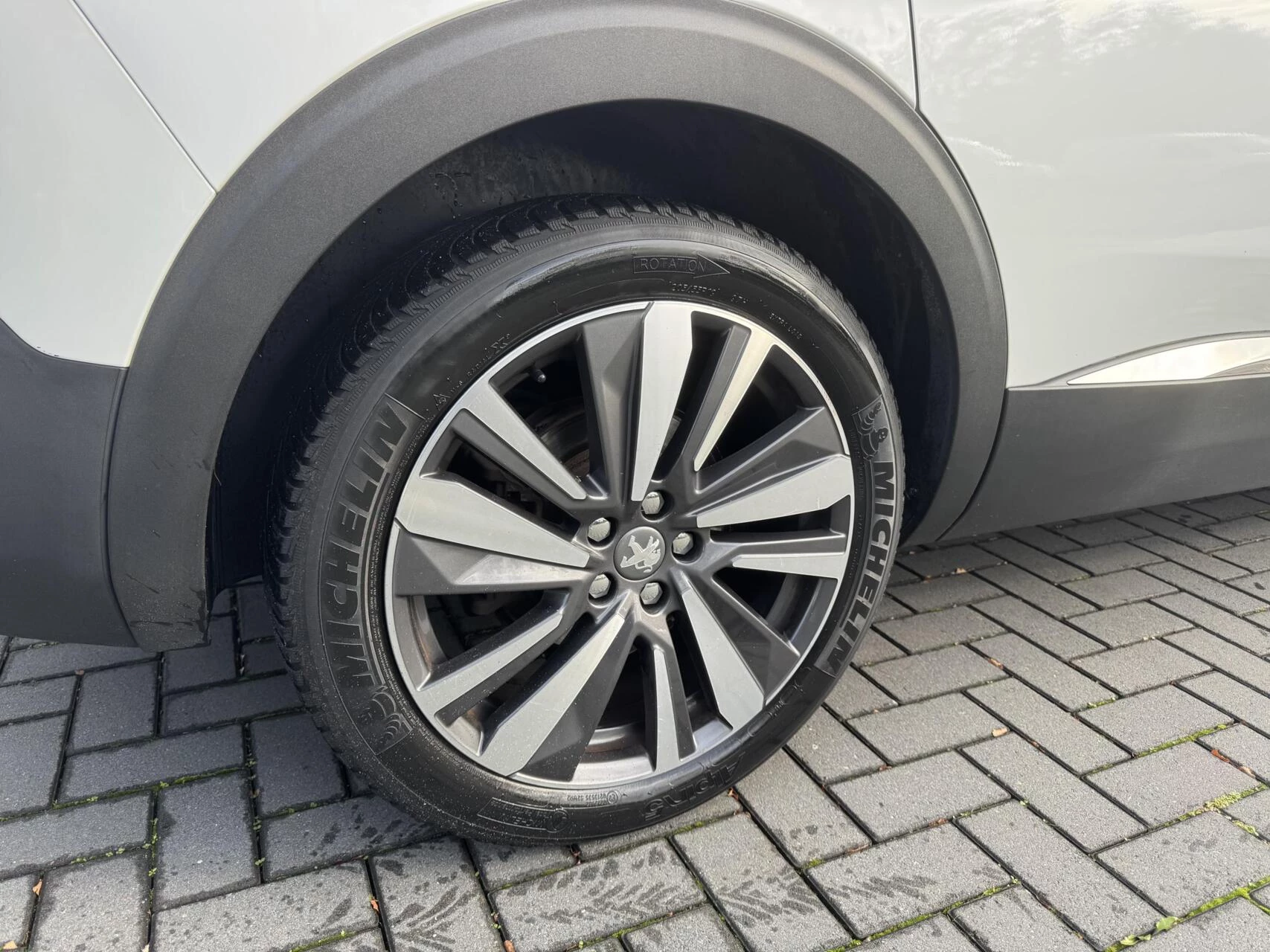 Hoofdafbeelding Peugeot 5008