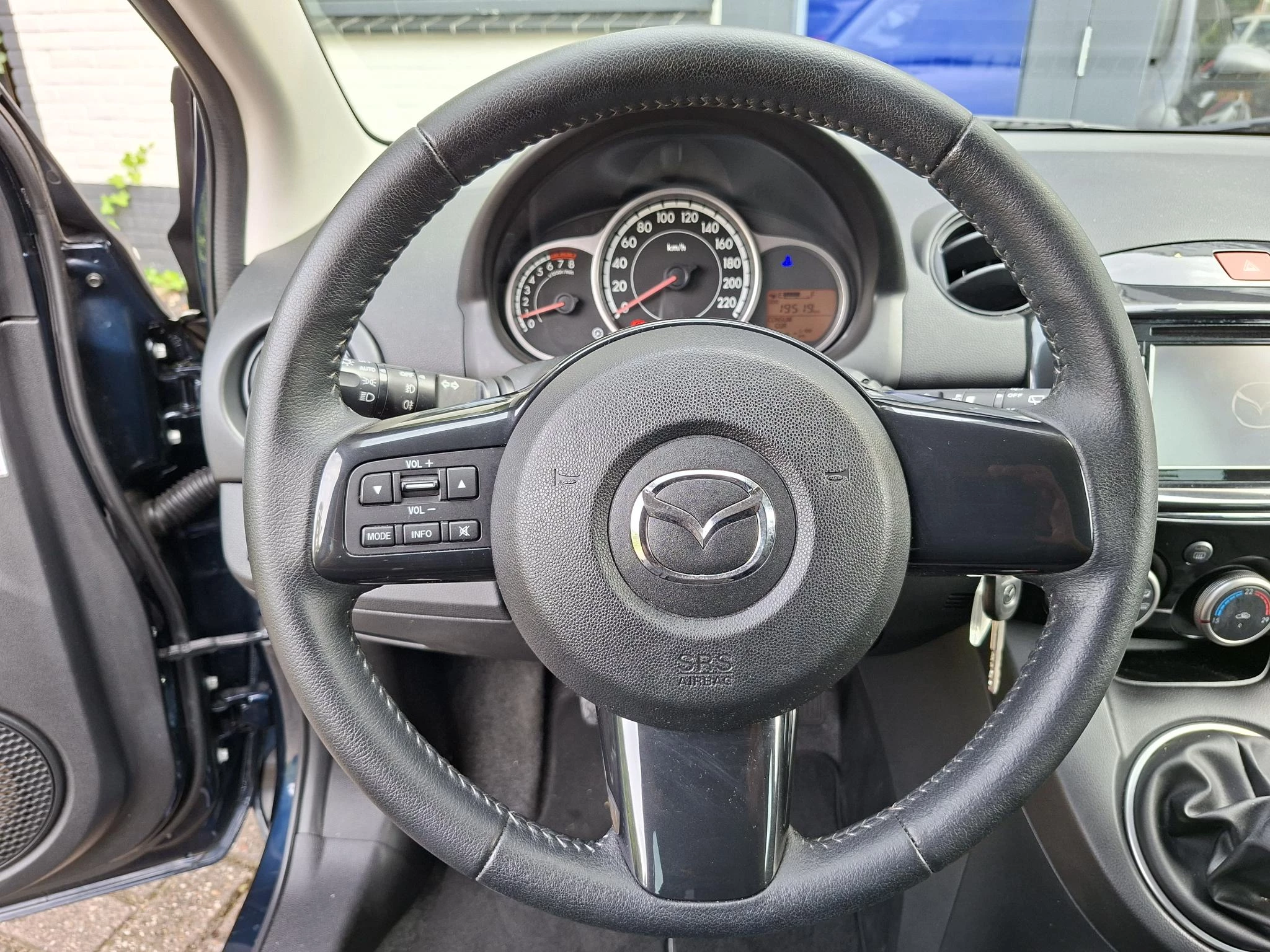 Hoofdafbeelding Mazda 2