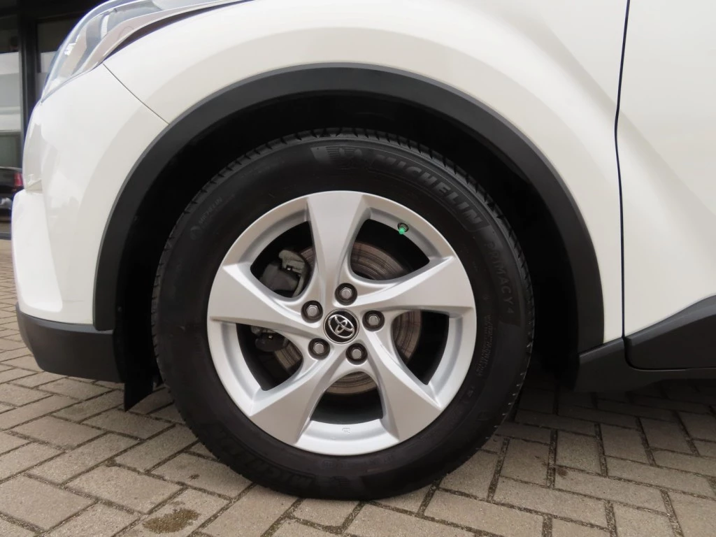 Hoofdafbeelding Toyota C-HR