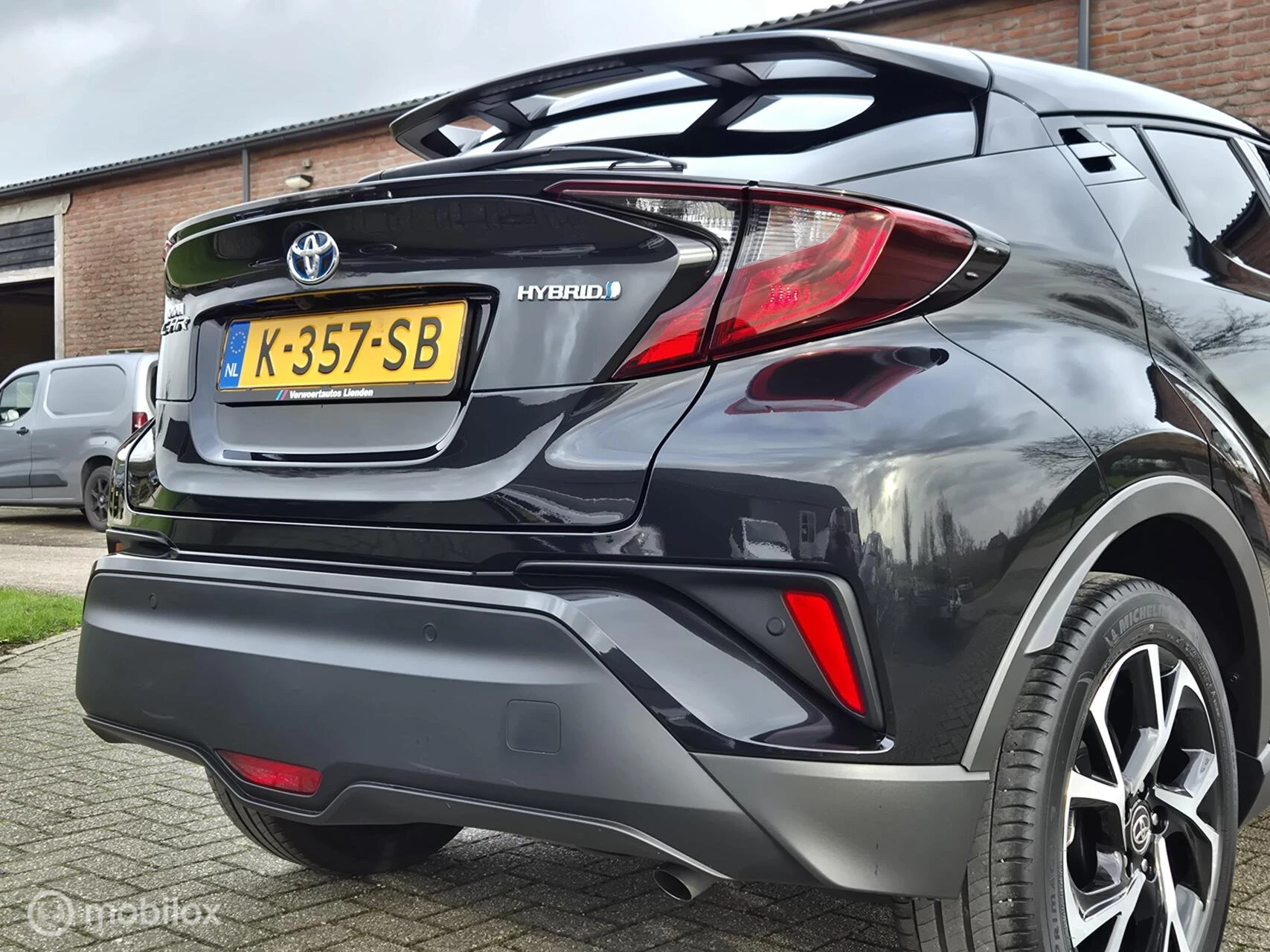 Hoofdafbeelding Toyota C-HR