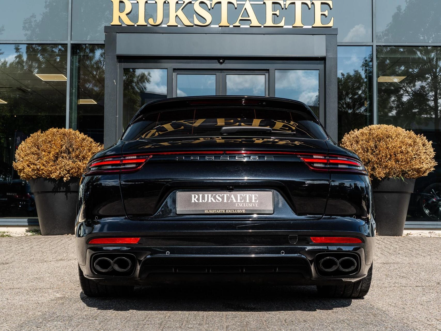 Hoofdafbeelding Porsche Panamera