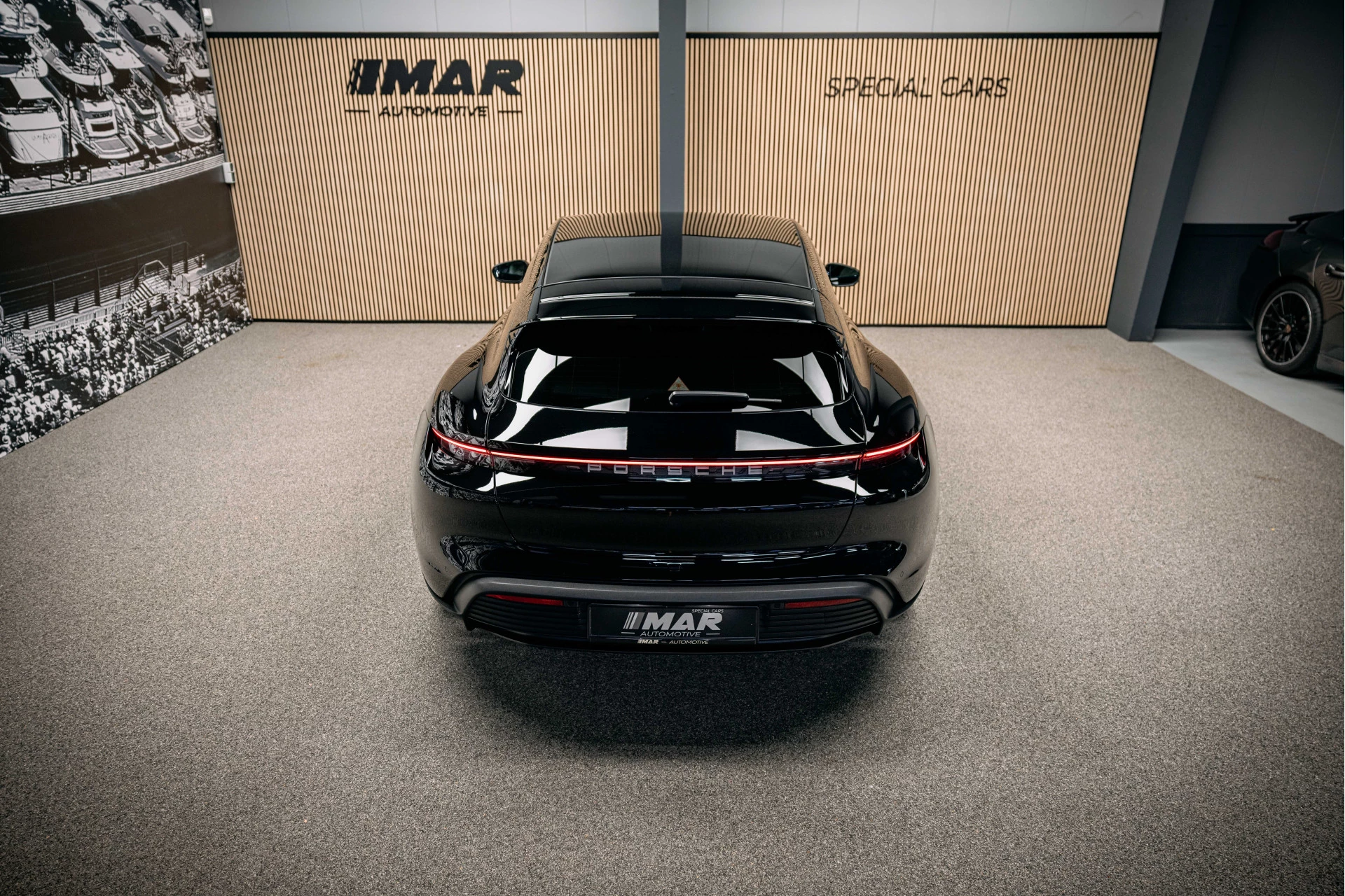 Hoofdafbeelding Porsche Taycan