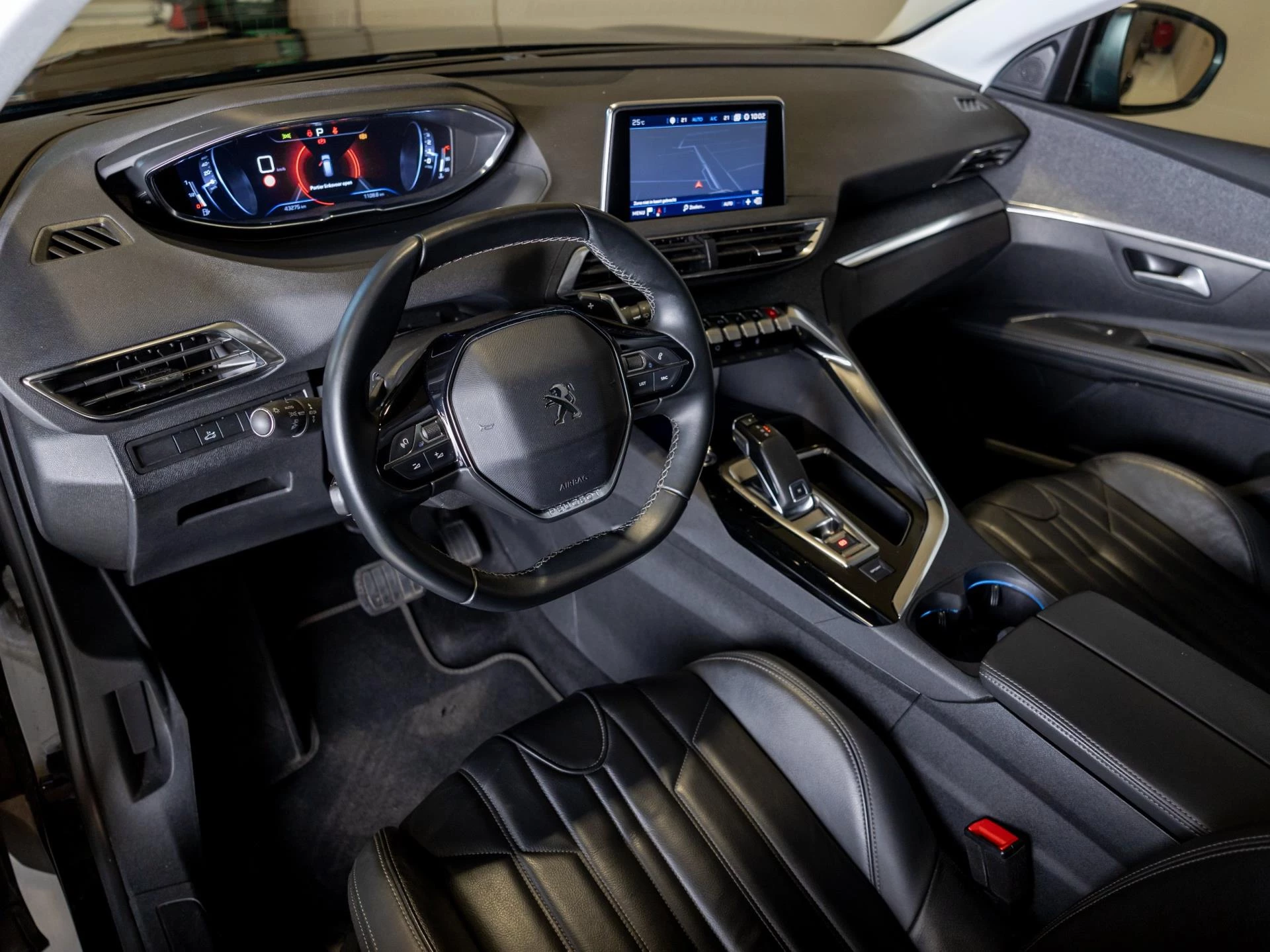 Hoofdafbeelding Peugeot 5008