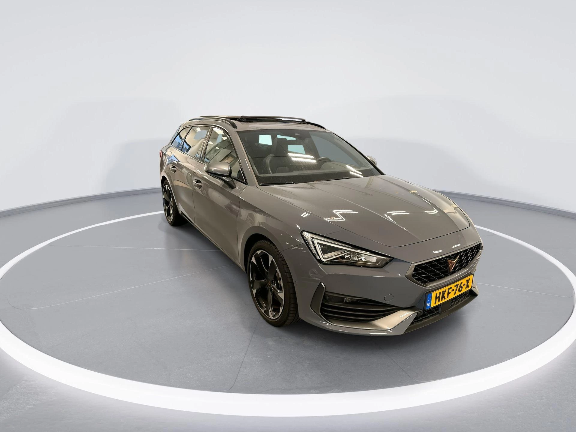Hoofdafbeelding CUPRA Leon Sportstourer
