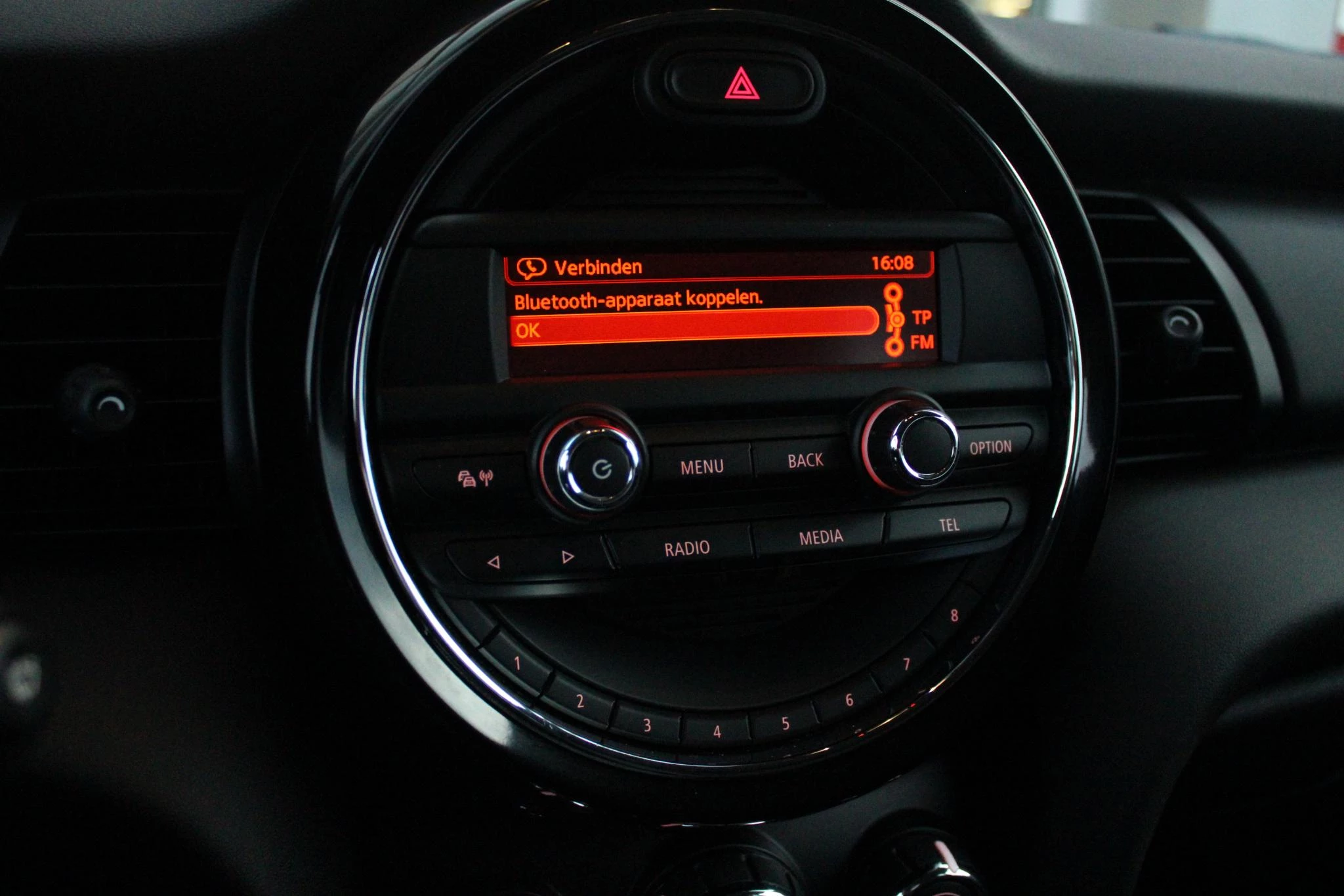 Hoofdafbeelding MINI One