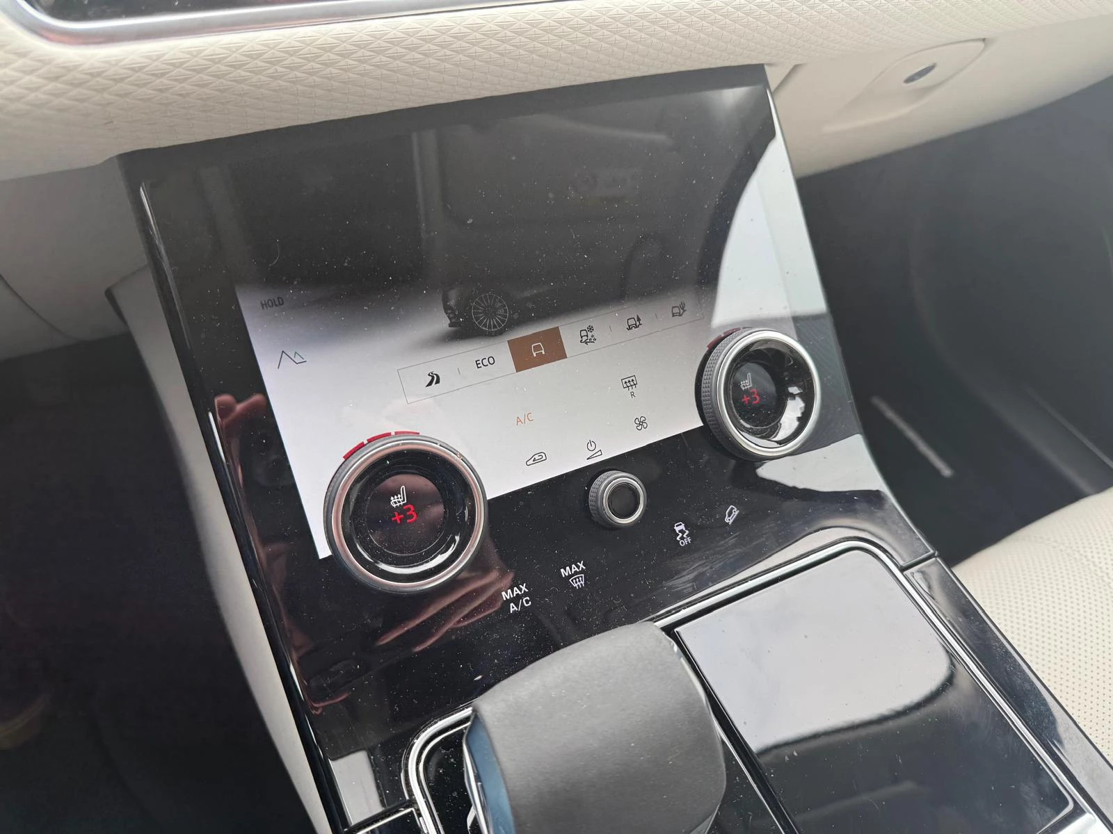Hoofdafbeelding Land Rover Range Rover Velar