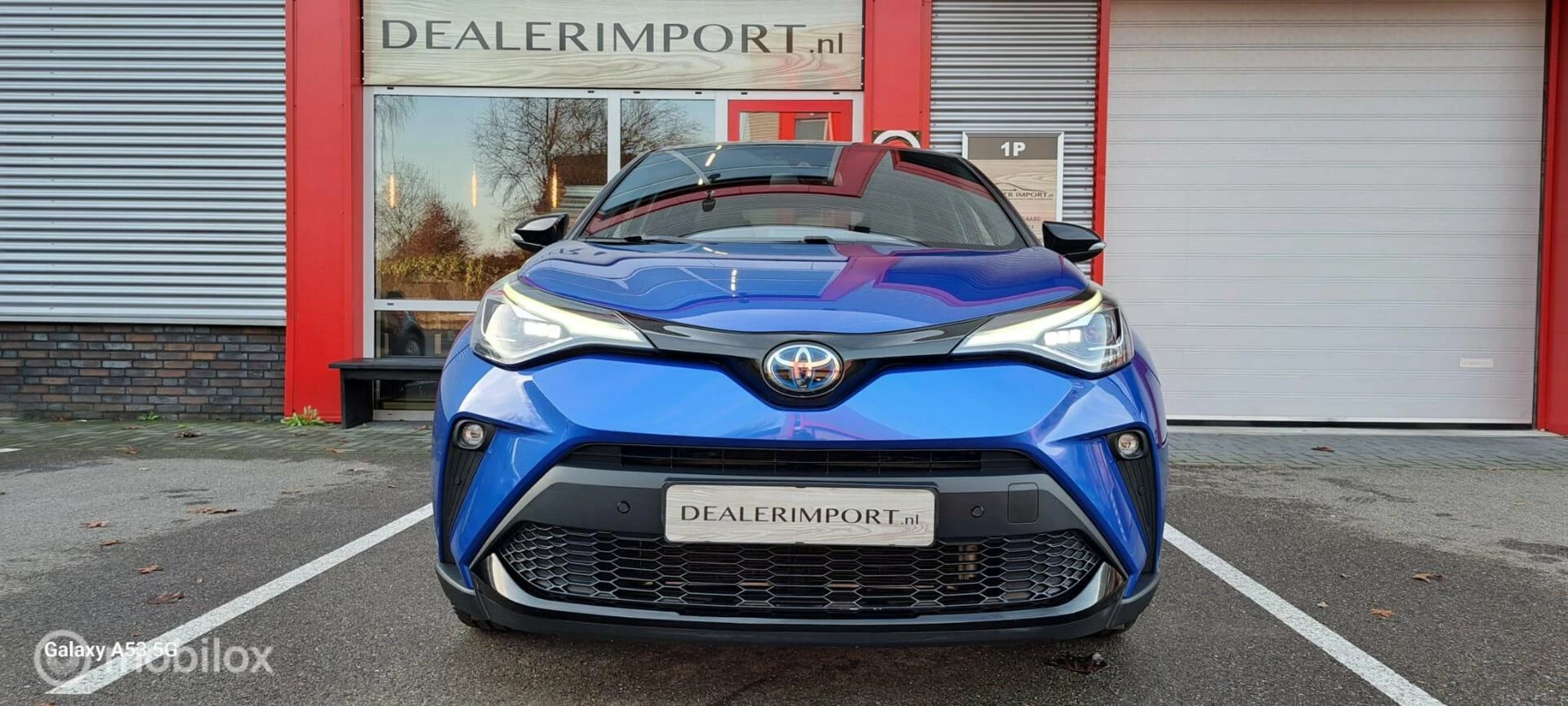 Hoofdafbeelding Toyota C-HR