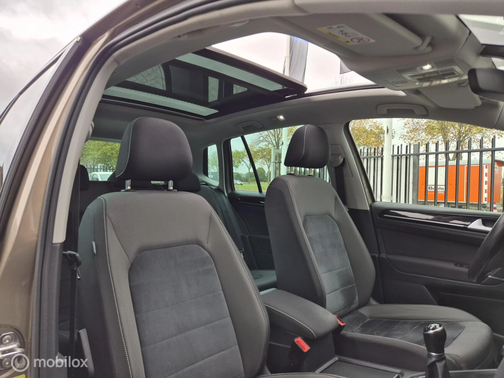 Hoofdafbeelding Volkswagen Golf Sportsvan