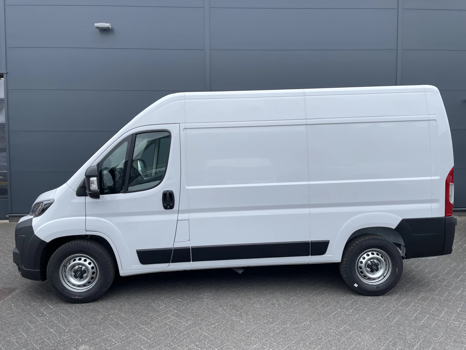 Hoofdafbeelding Opel Movano