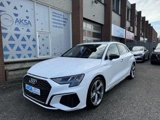 Audi A3 Sportback 35 TFSI 3 x S-Line Camera S-Tronic CarPlay 18inch Navi Garantie Stlvw