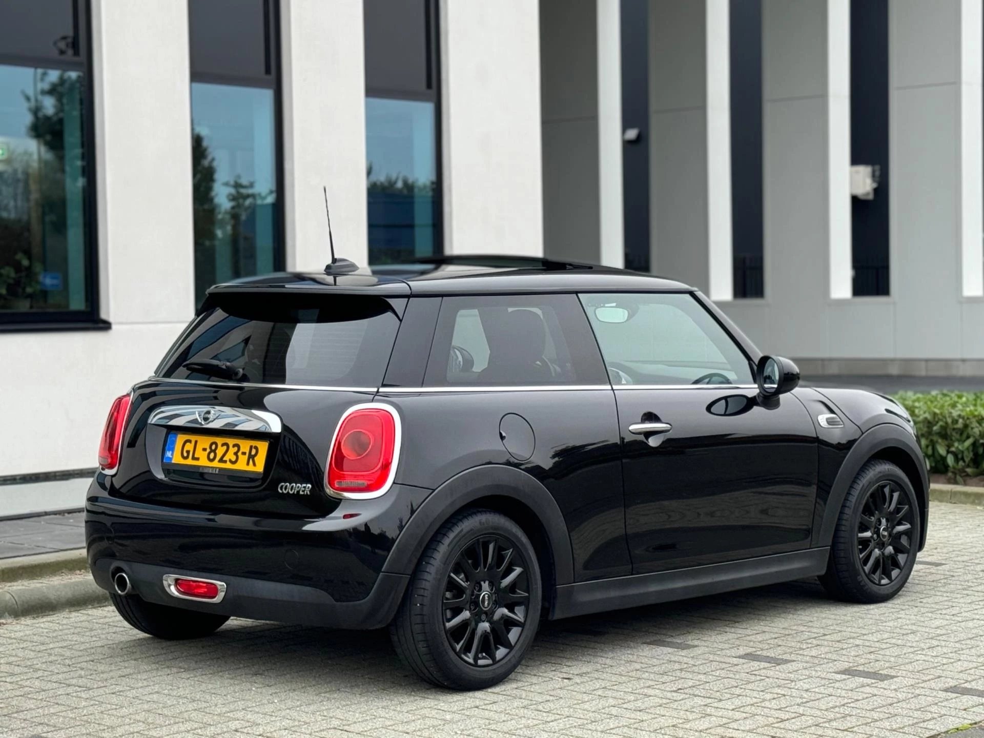 Hoofdafbeelding MINI Cooper