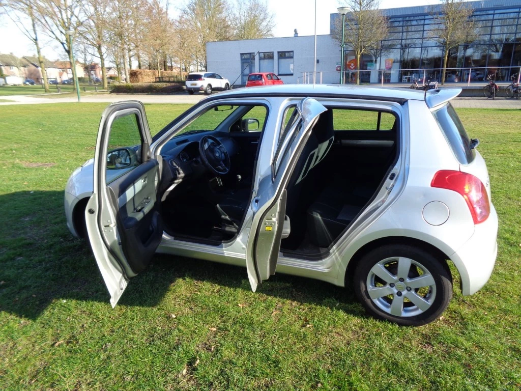 Hoofdafbeelding Suzuki Swift