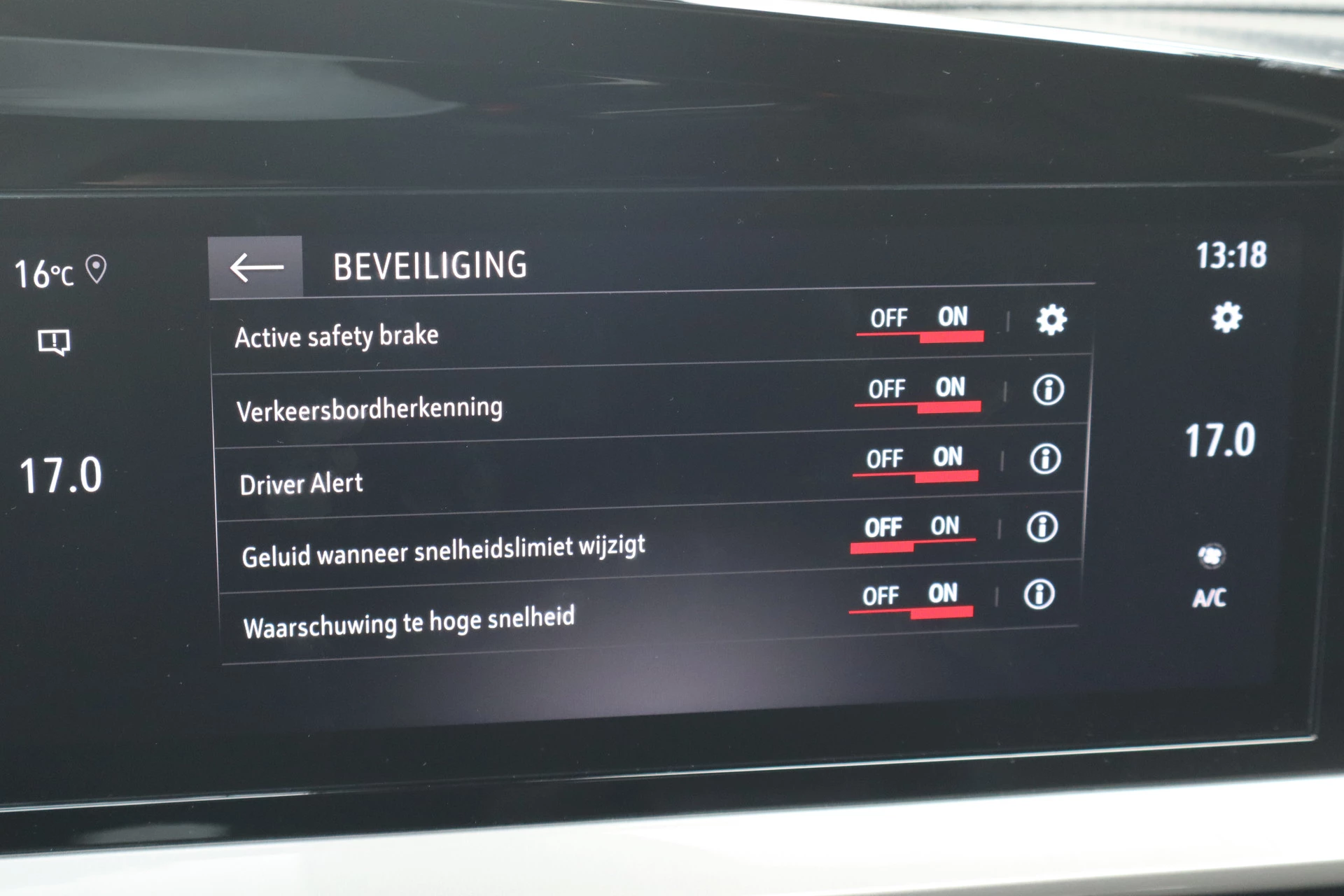 Hoofdafbeelding Opel Mokka-e