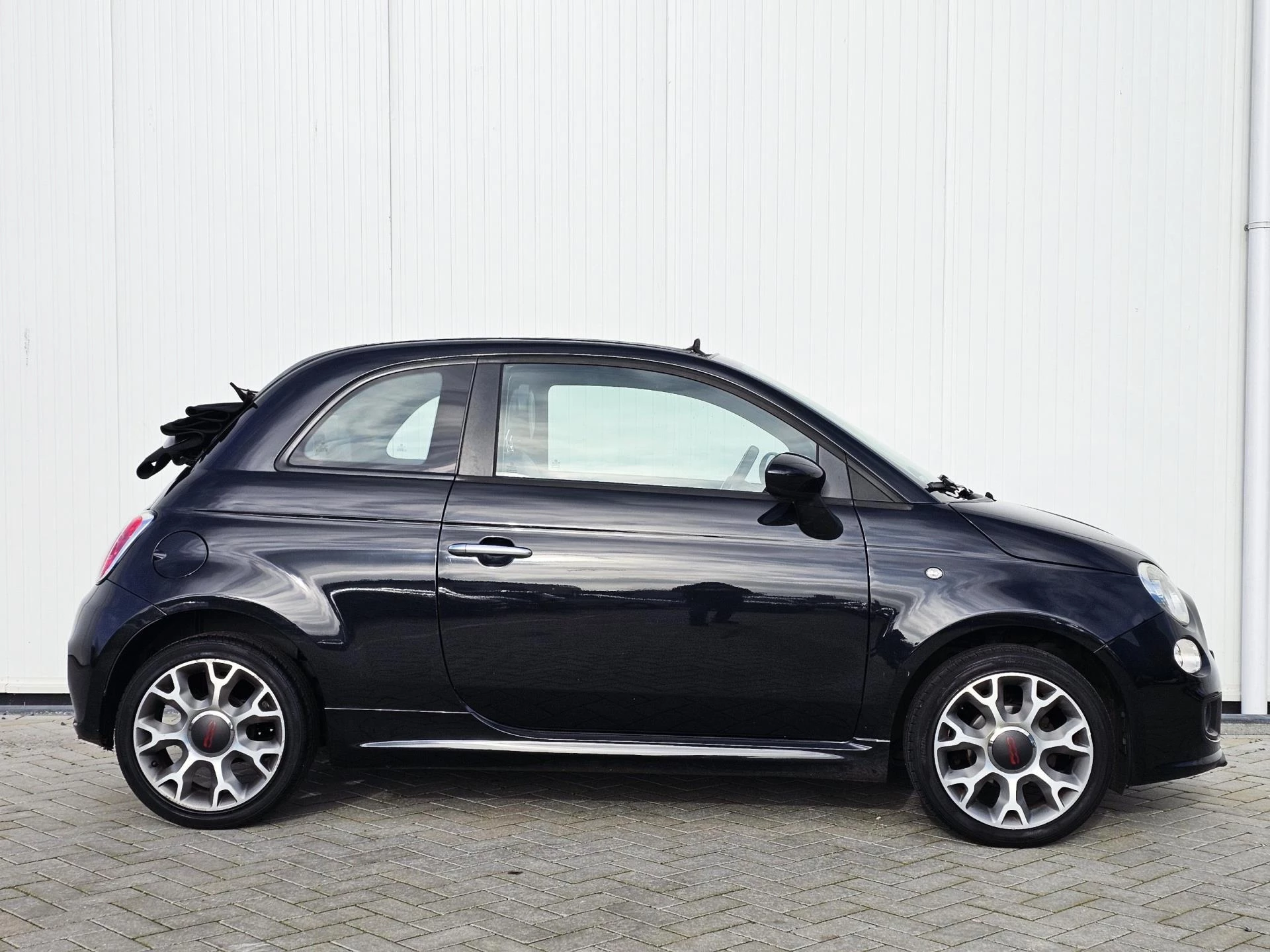 Hoofdafbeelding Fiat 500C