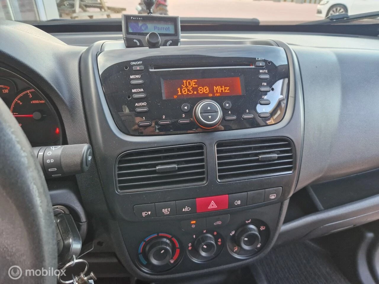 Hoofdafbeelding Opel Combo