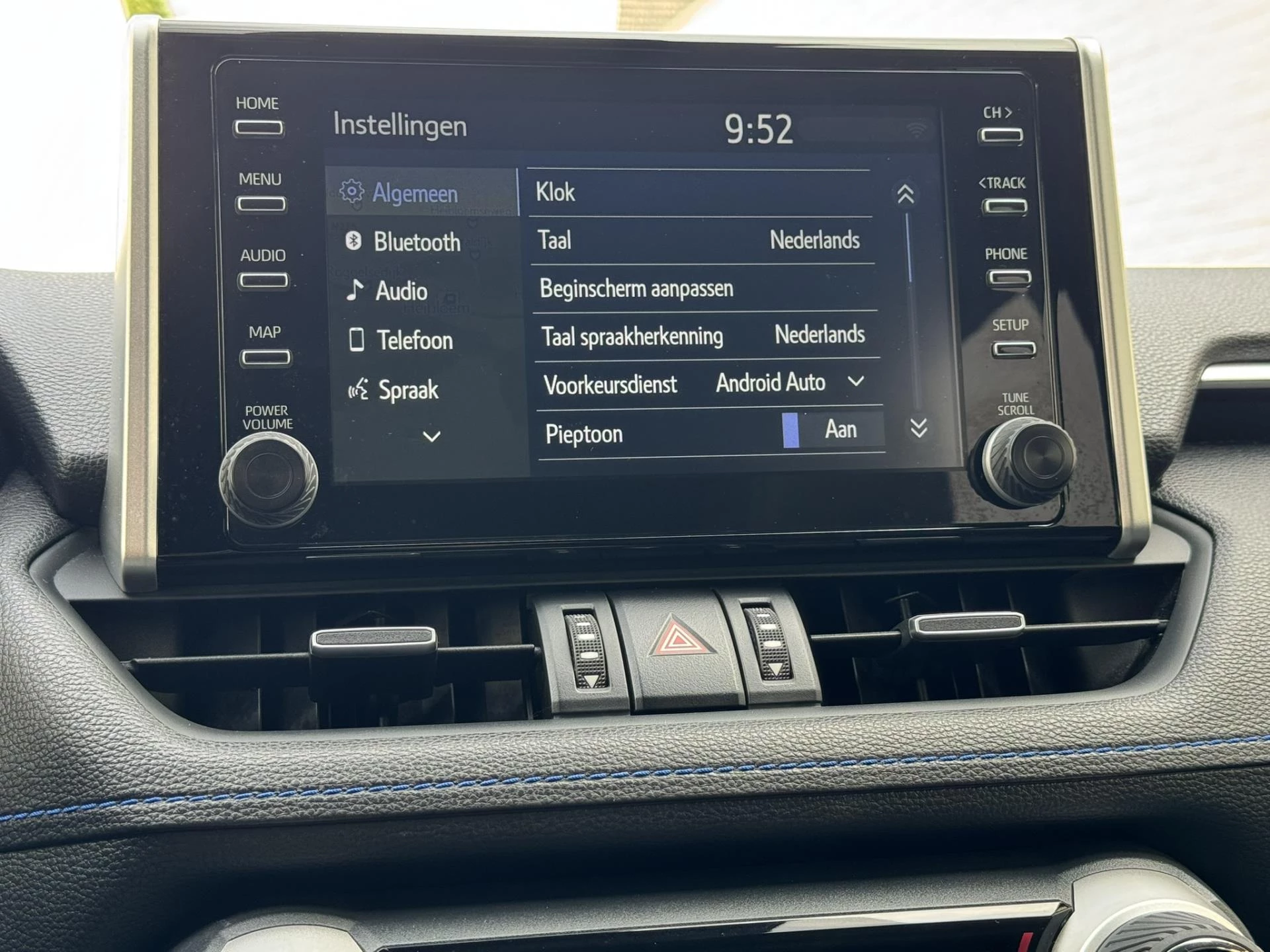 Hoofdafbeelding Toyota RAV4