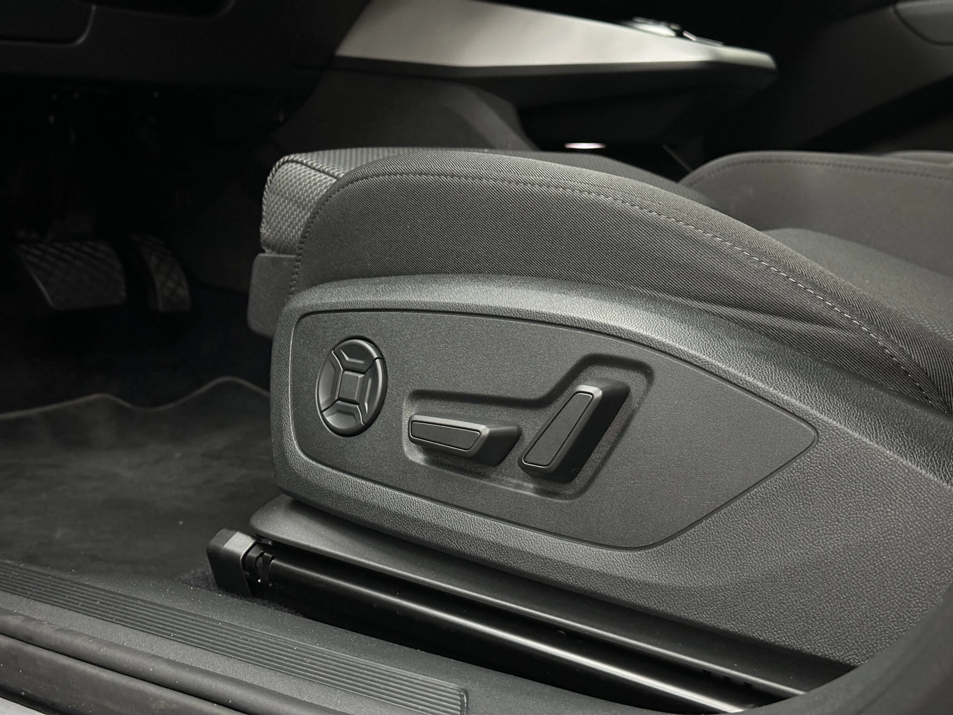 Hoofdafbeelding Audi Q4 e-tron