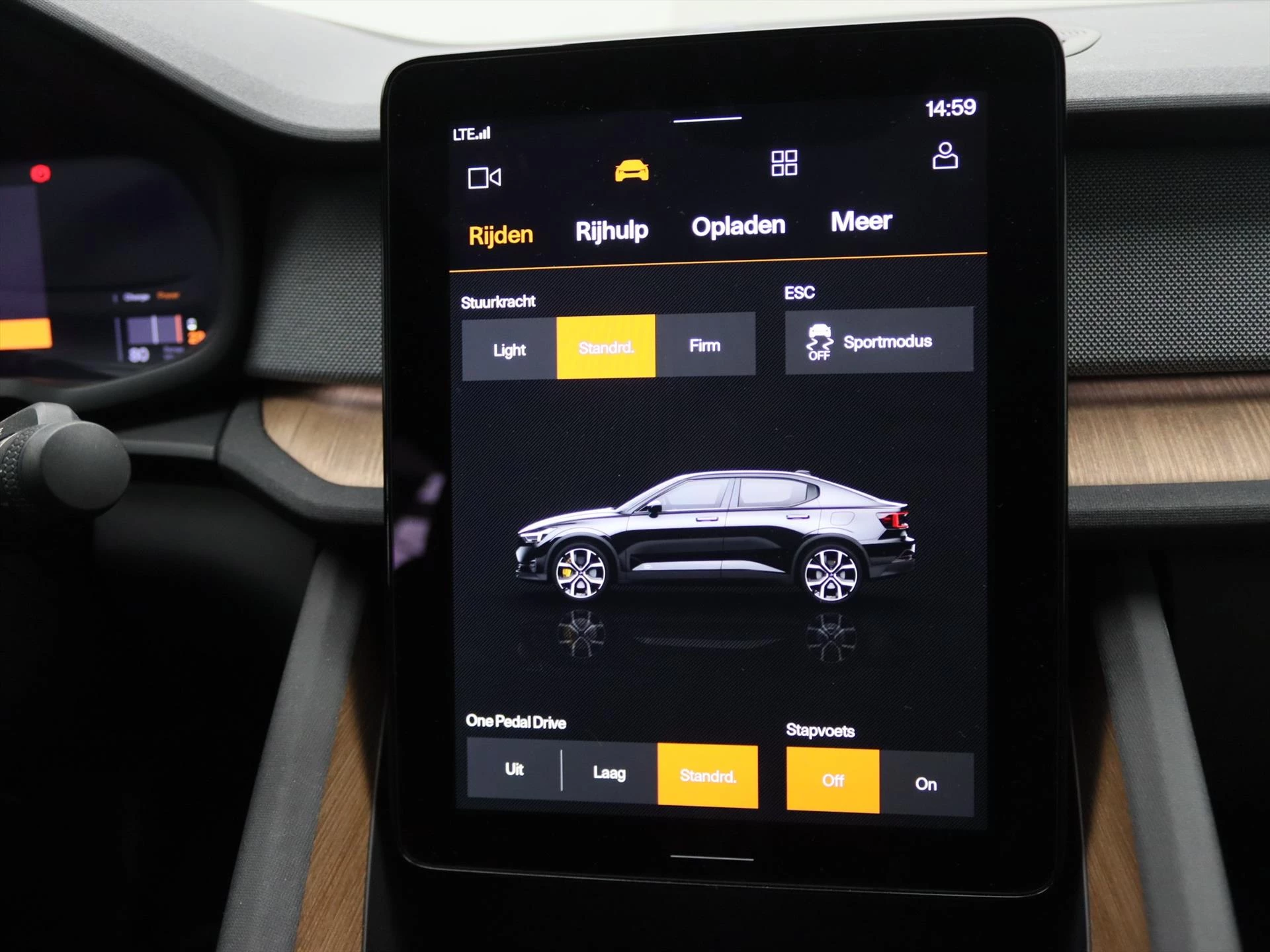 Hoofdafbeelding Polestar 2