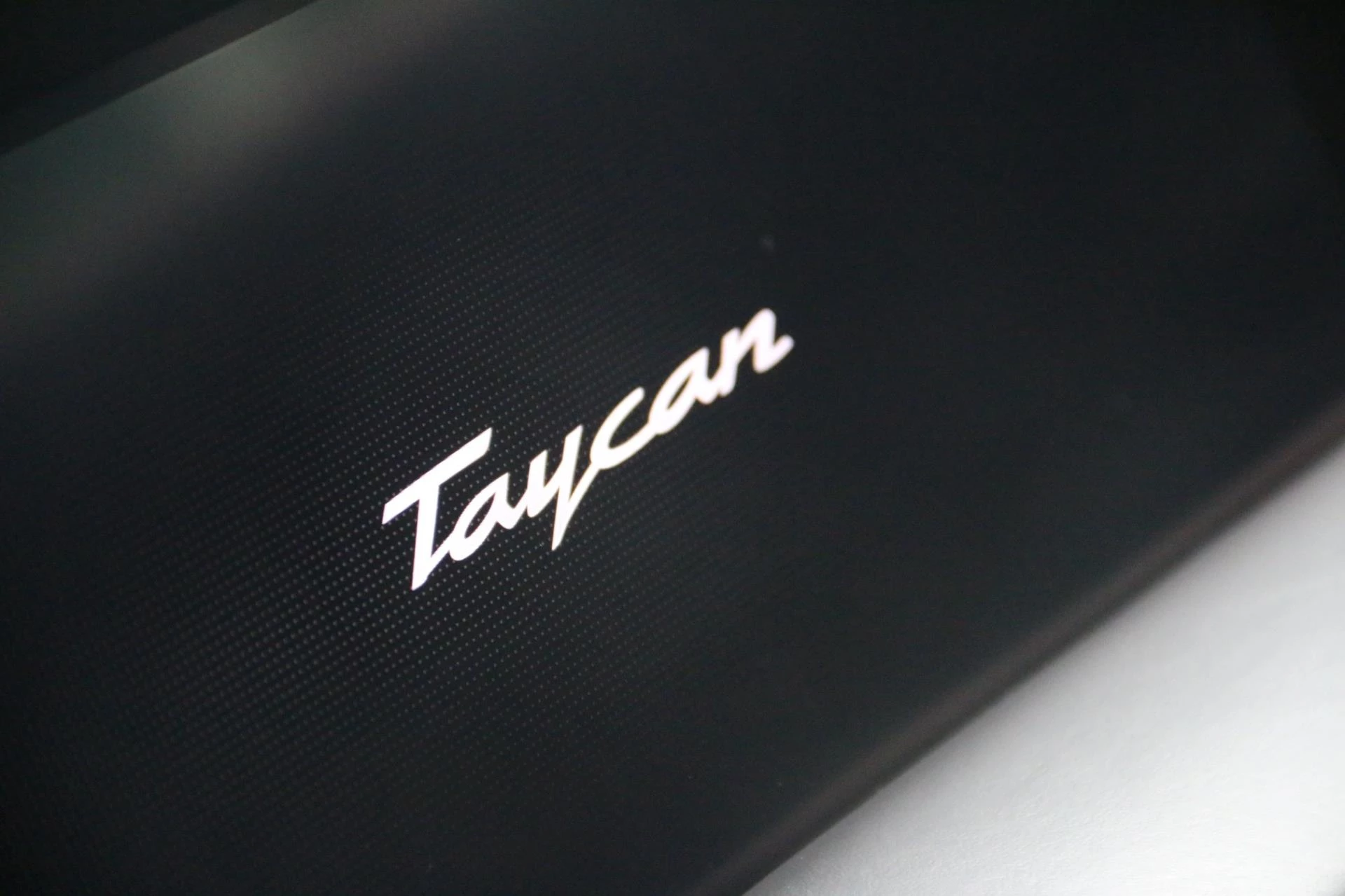 Hoofdafbeelding Porsche Taycan