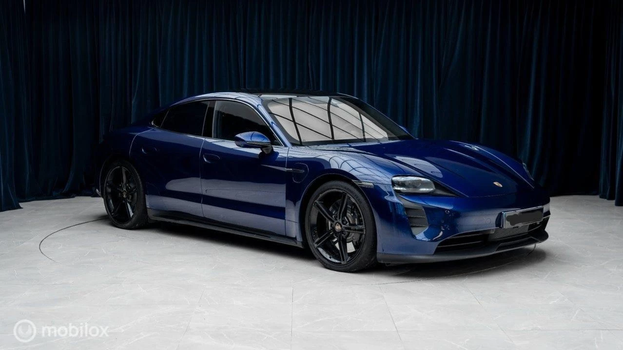 Hoofdafbeelding Porsche Taycan