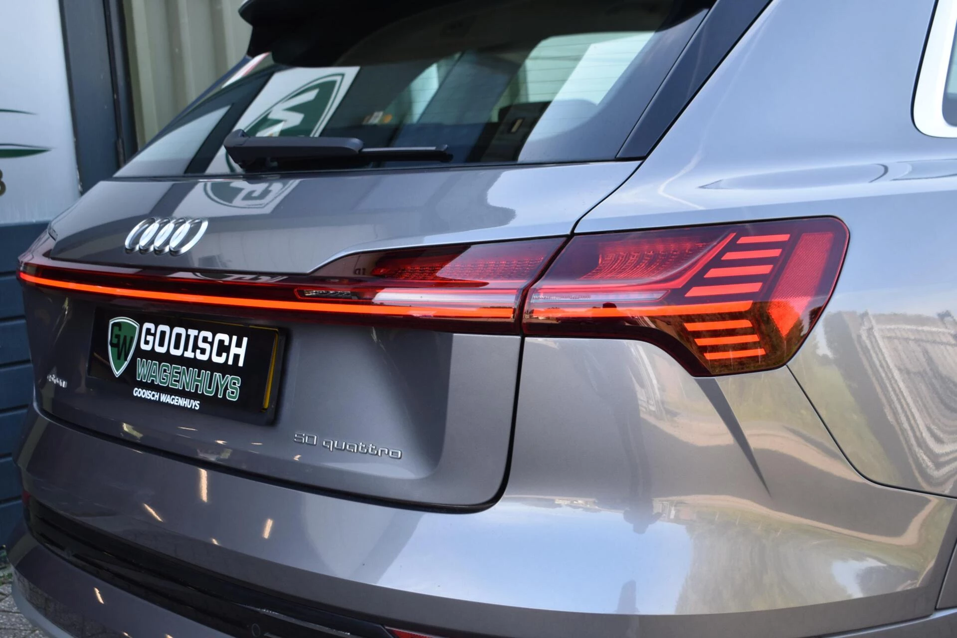 Hoofdafbeelding Audi e-tron