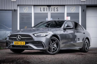 Mercedes-Benz C-klasse 300e AMG I Elek-Trekhaak I Fender-audio I Camera I Night-pakket I Sfeerverlichting I Dealer-onderhouden