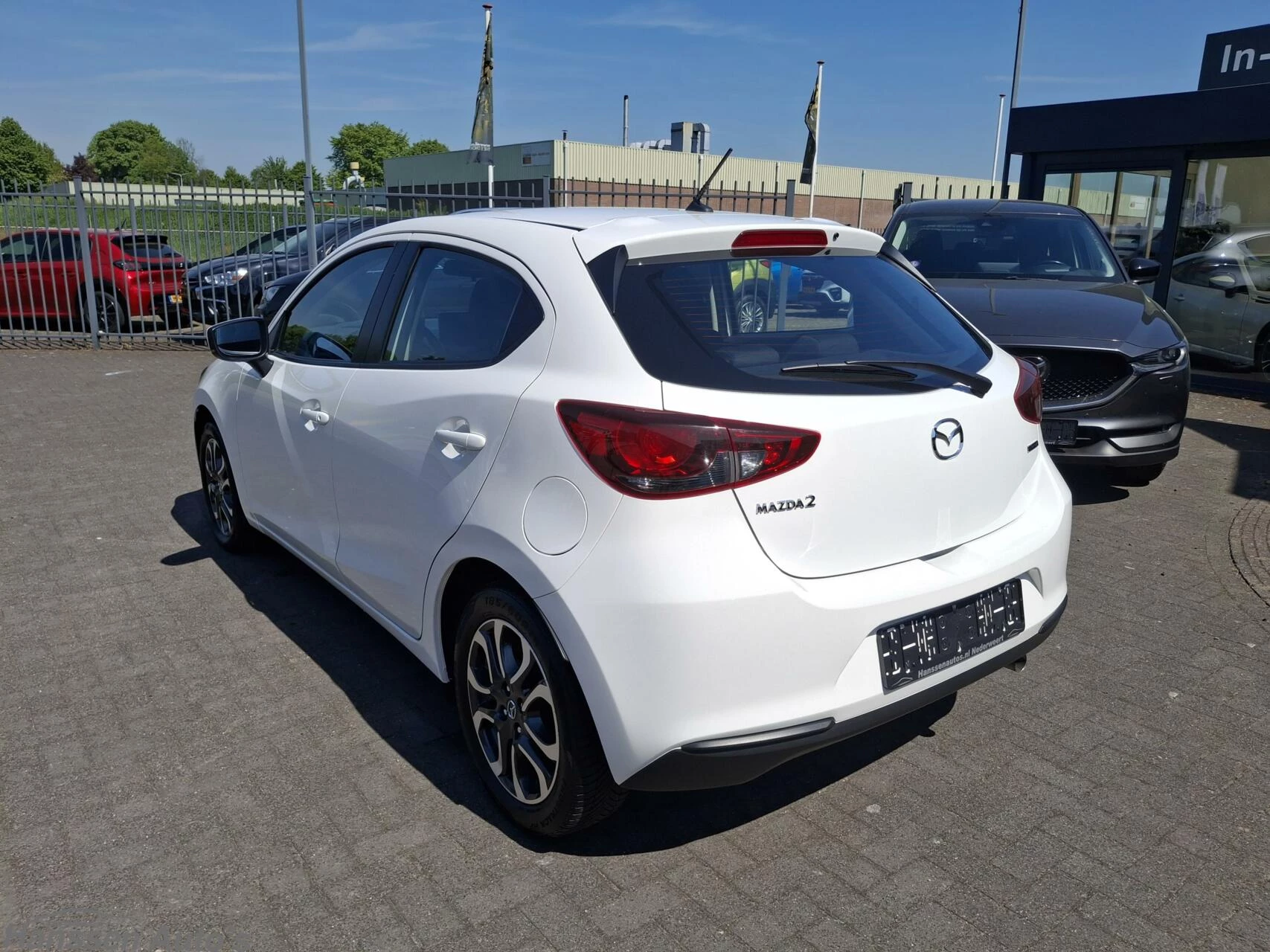 Hoofdafbeelding Mazda 2