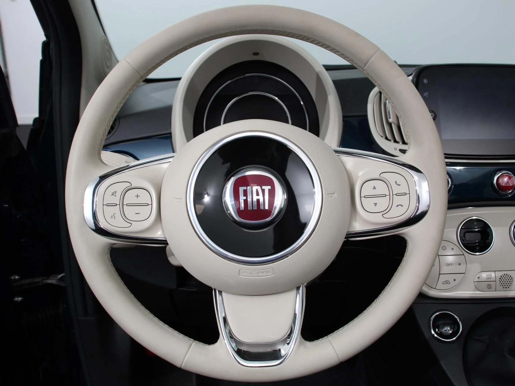 Hoofdafbeelding Fiat 500C