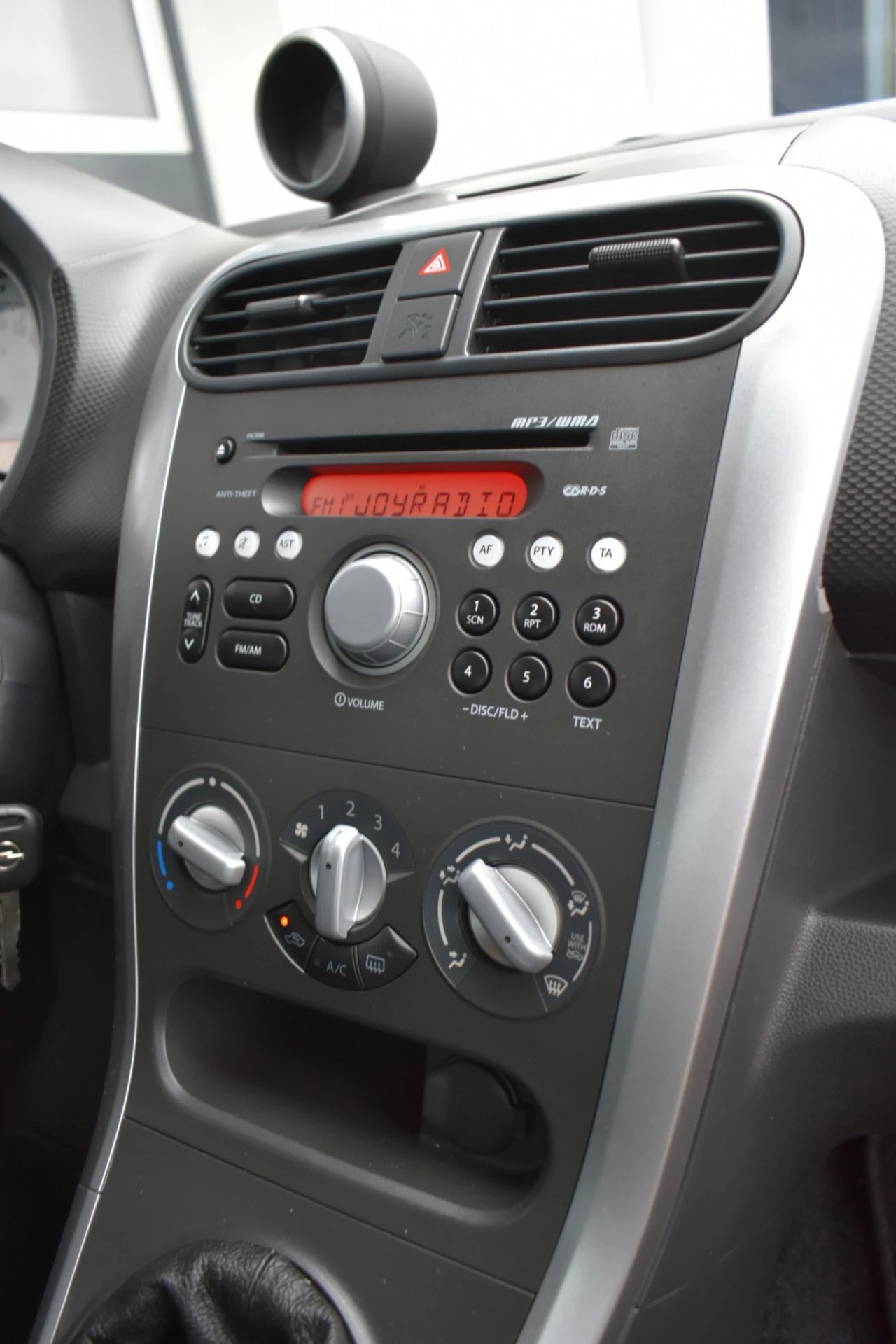 Hoofdafbeelding Opel Agila