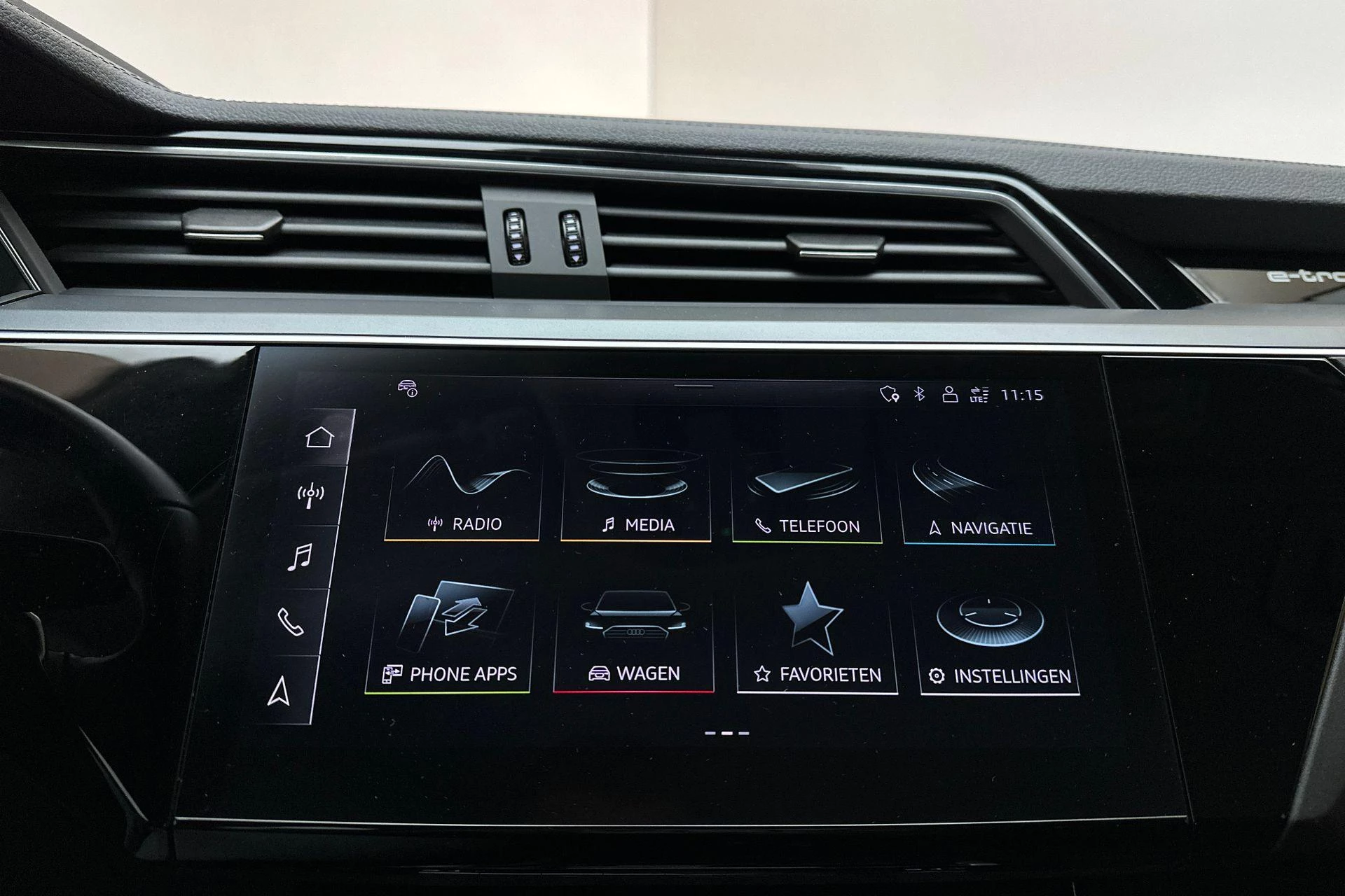 Hoofdafbeelding Audi e-tron