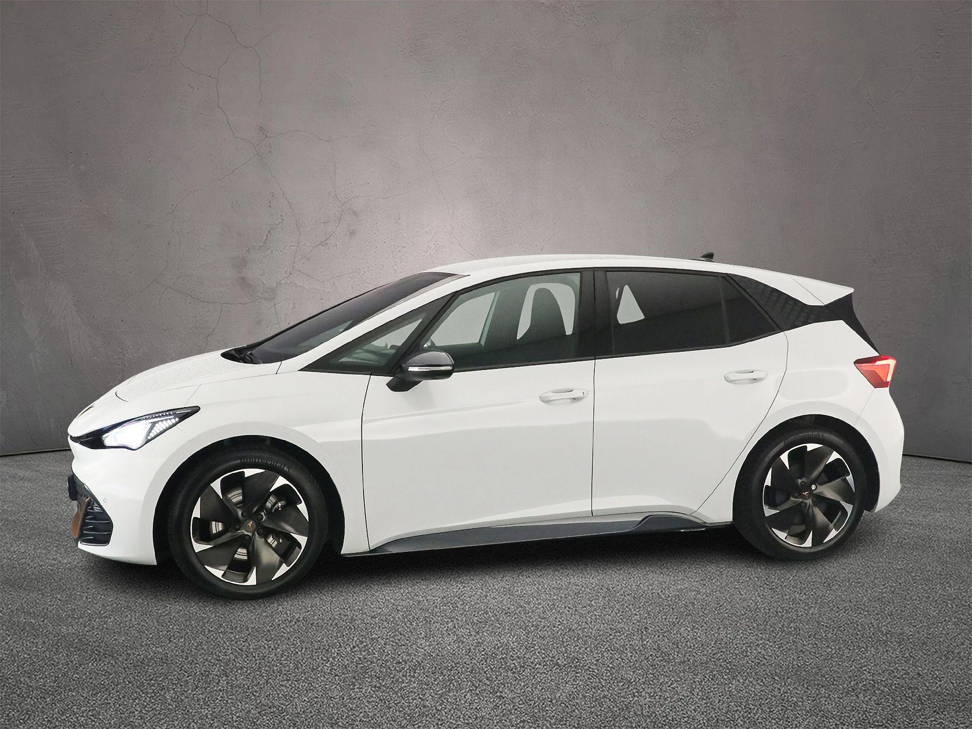 Hoofdafbeelding CUPRA Born