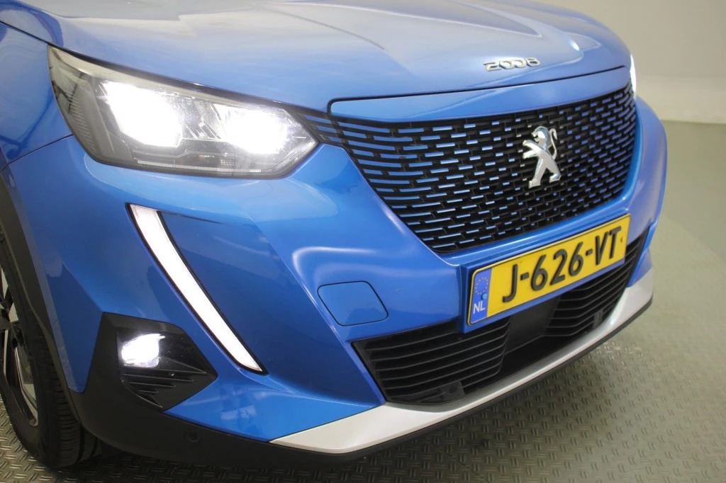 Hoofdafbeelding Peugeot e-2008