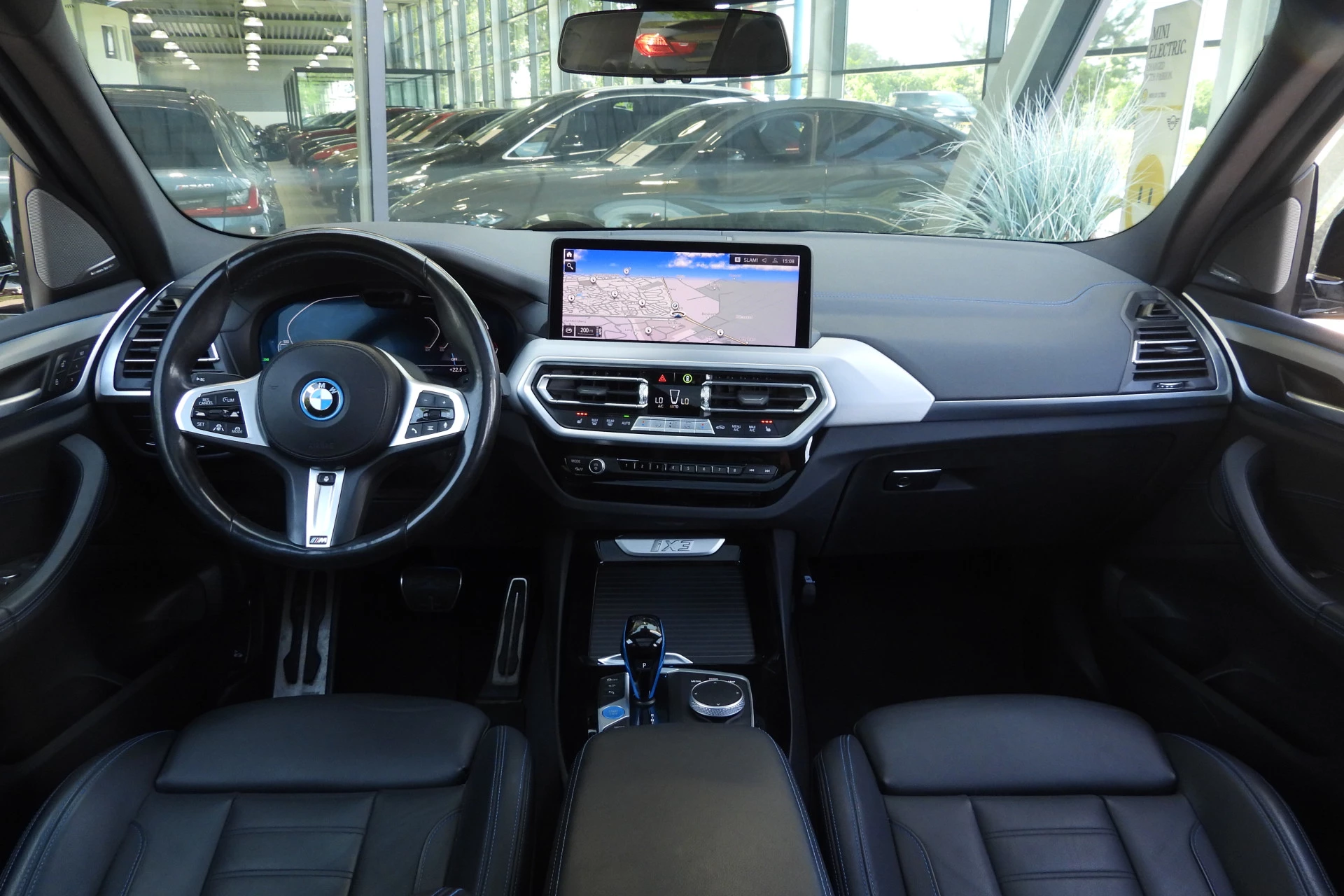 Hoofdafbeelding BMW iX3