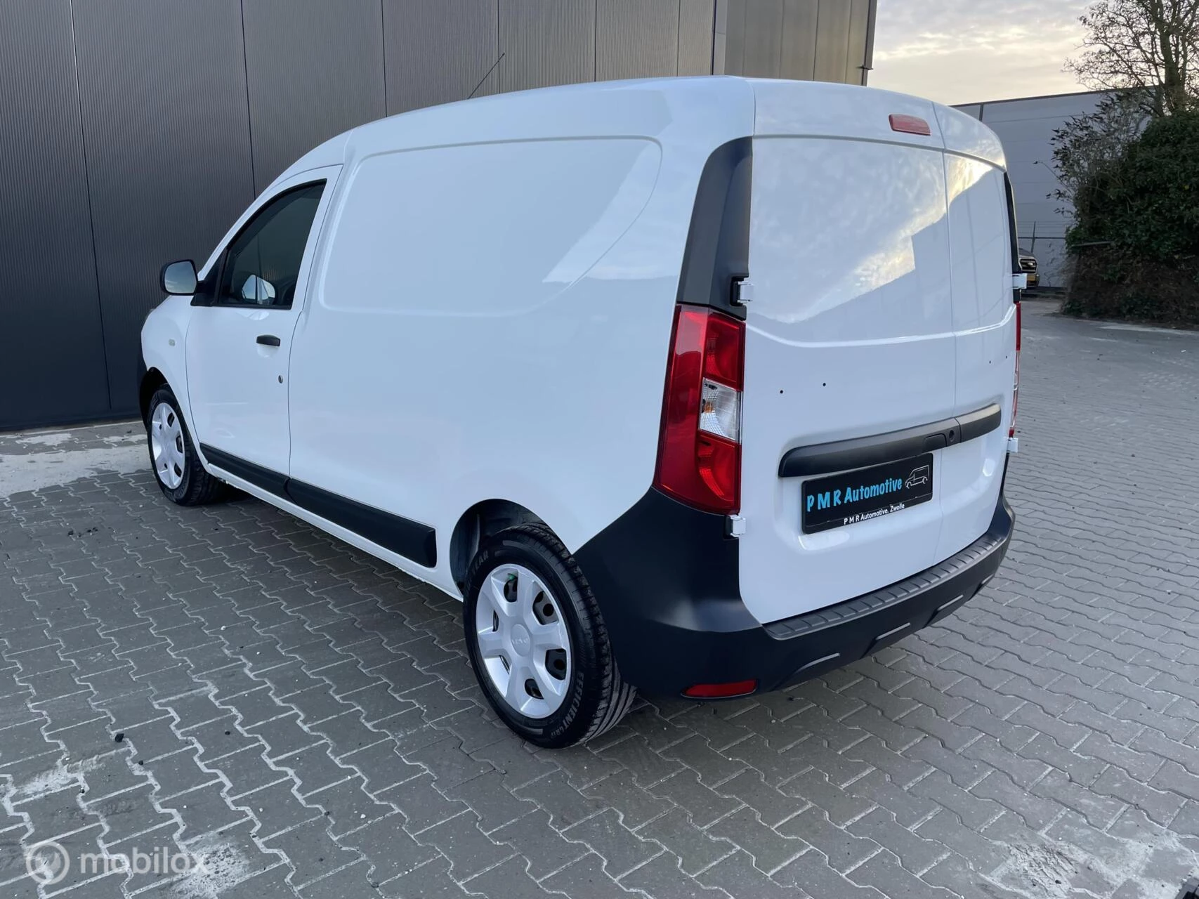 Hoofdafbeelding Dacia Dokker