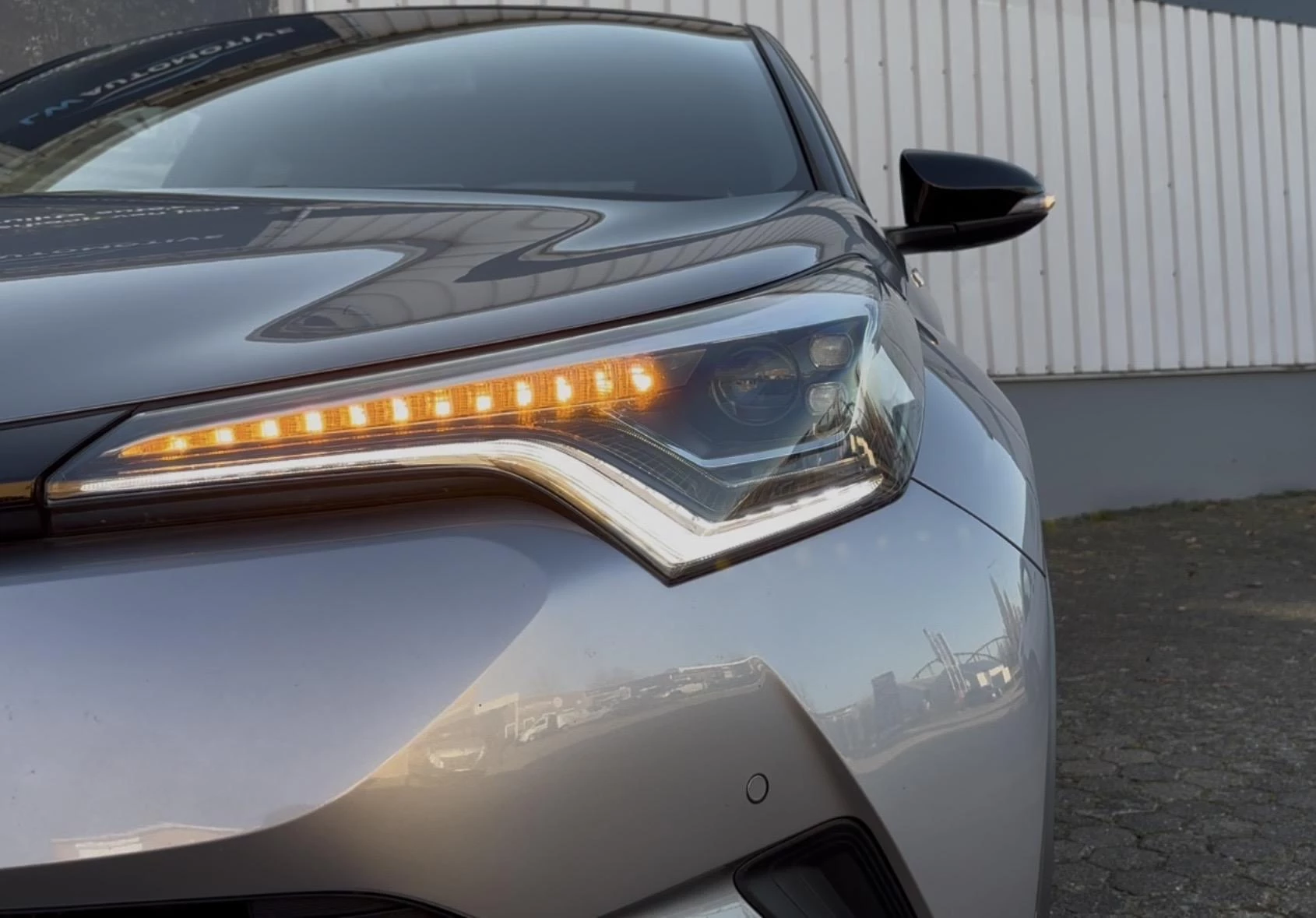 Hoofdafbeelding Toyota C-HR