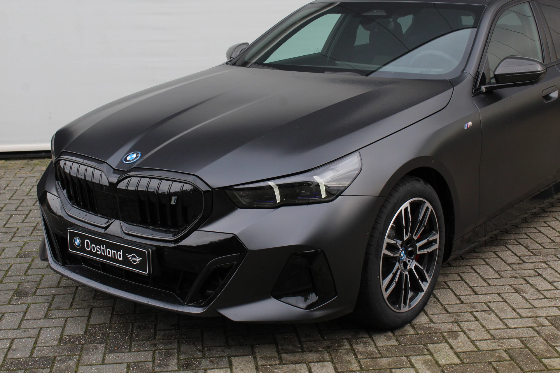 Hoofdafbeelding BMW i5