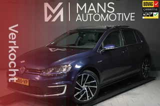 Volkswagen Golf 1.4 TSI GTE / PANODAK / KEYLESS / ACC / CAMERA / 18''
