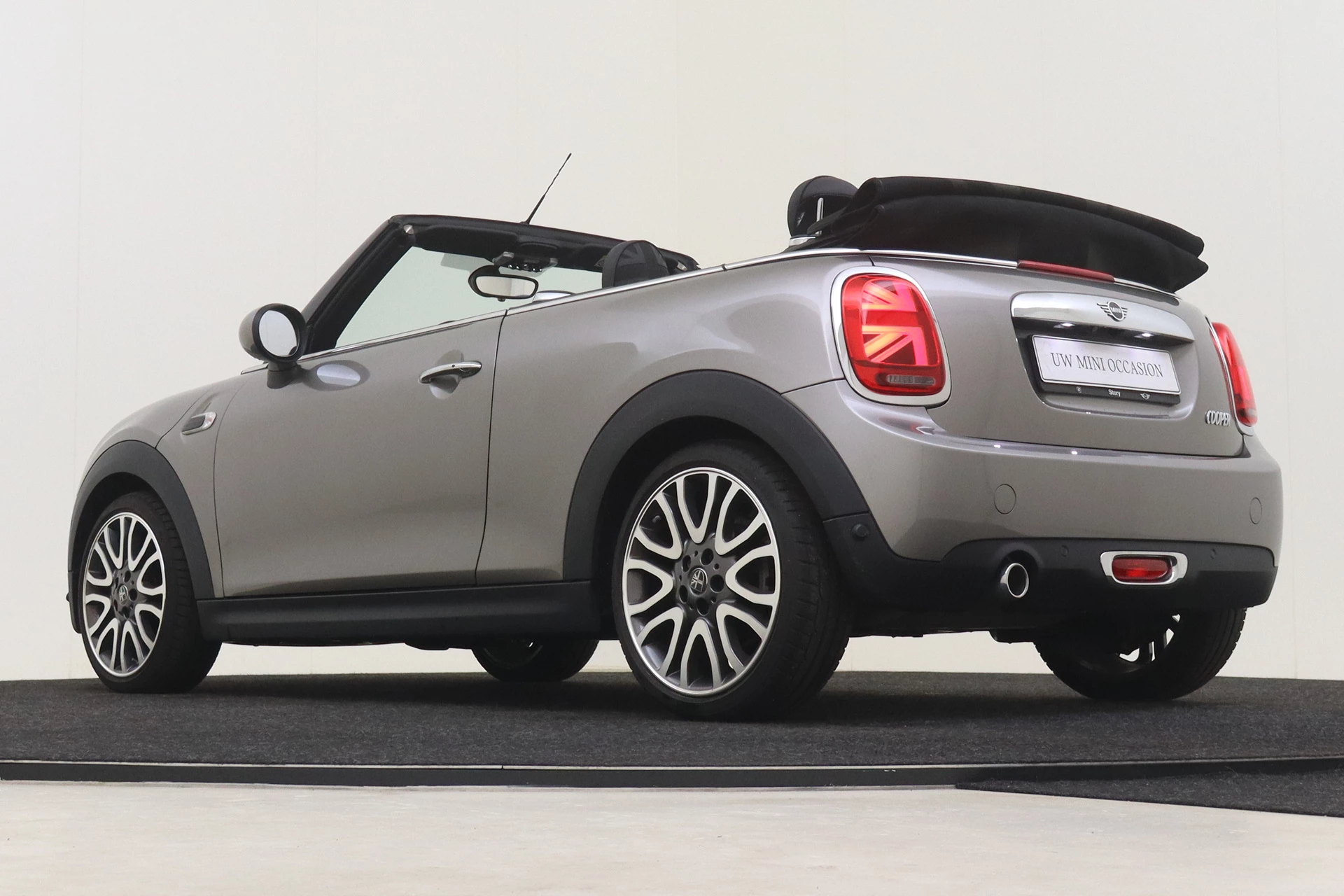 Hoofdafbeelding MINI Cooper Cabrio