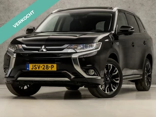 Mitsubishi Outlander 2.0 PHEV instyle+ Automaat (SCHUIFDAK, NAVIGATIE, LEDER, STUUR/STOELVERWARMING, 360 CAMERA, ELEK SPORTSTOELEN, ADAPTIVE CRUISE, GETINT GLAS, NIEUWSTAAT)