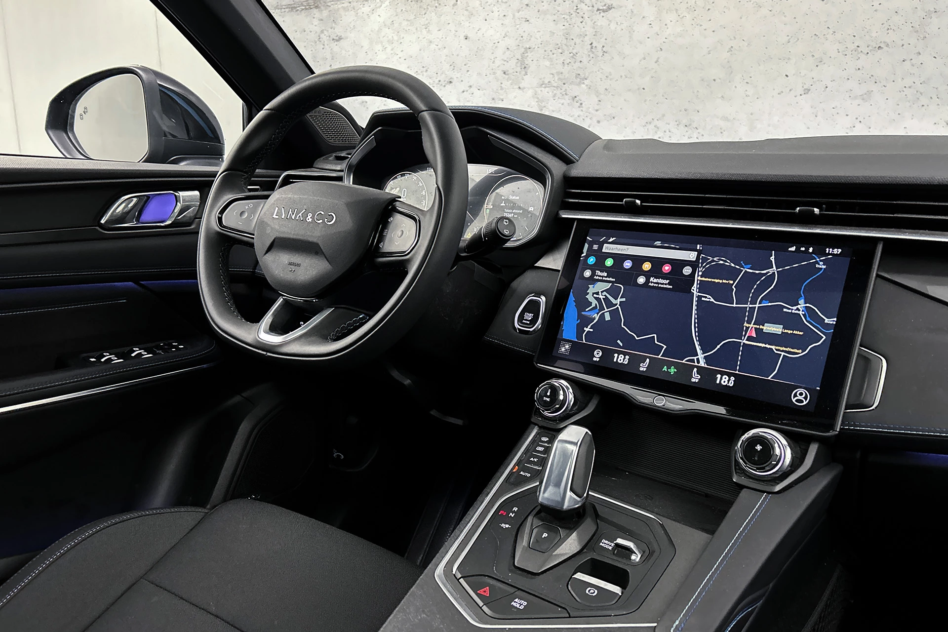 Hoofdafbeelding Lynk & Co 01