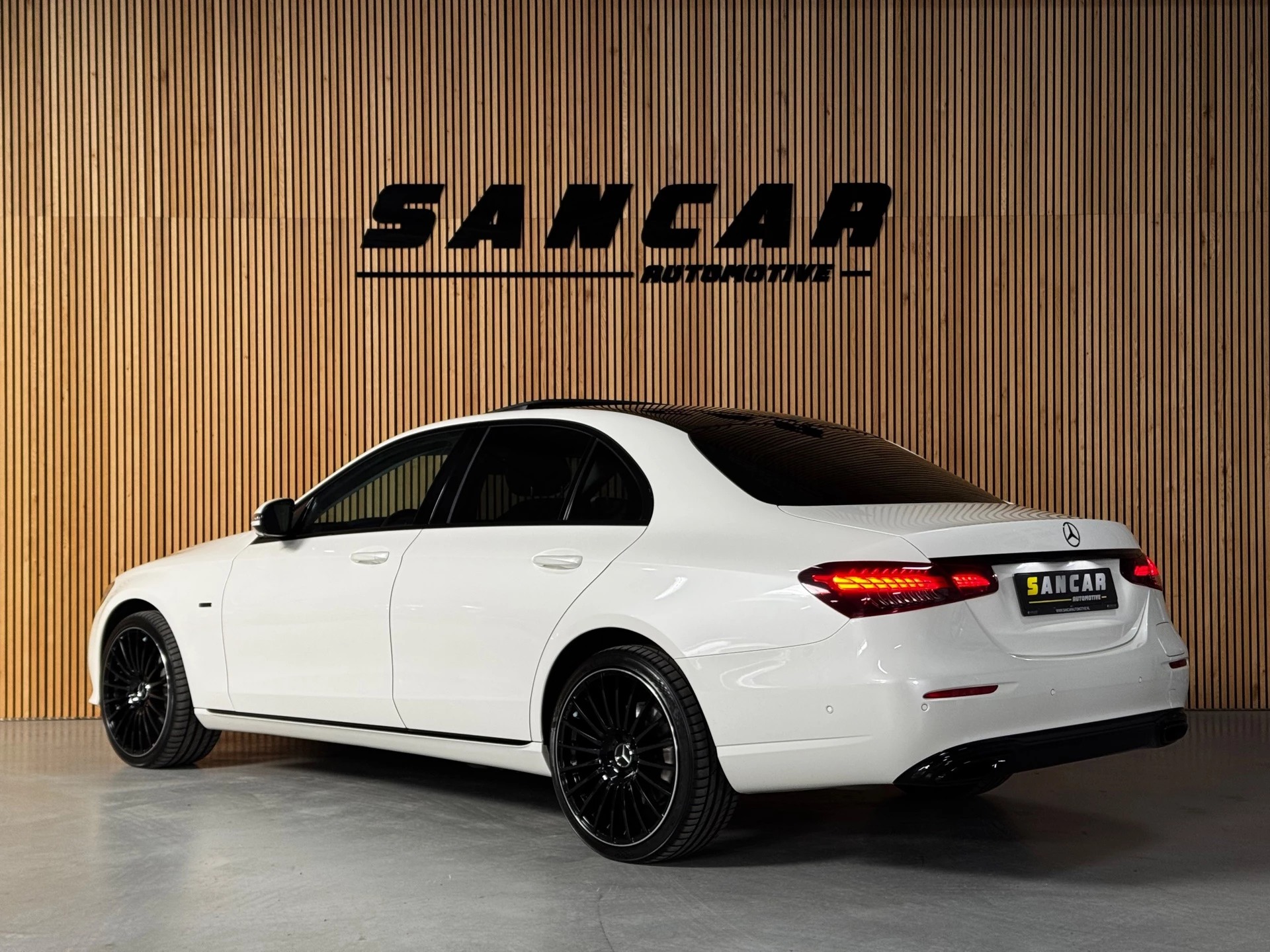 Hoofdafbeelding Mercedes-Benz E-Klasse