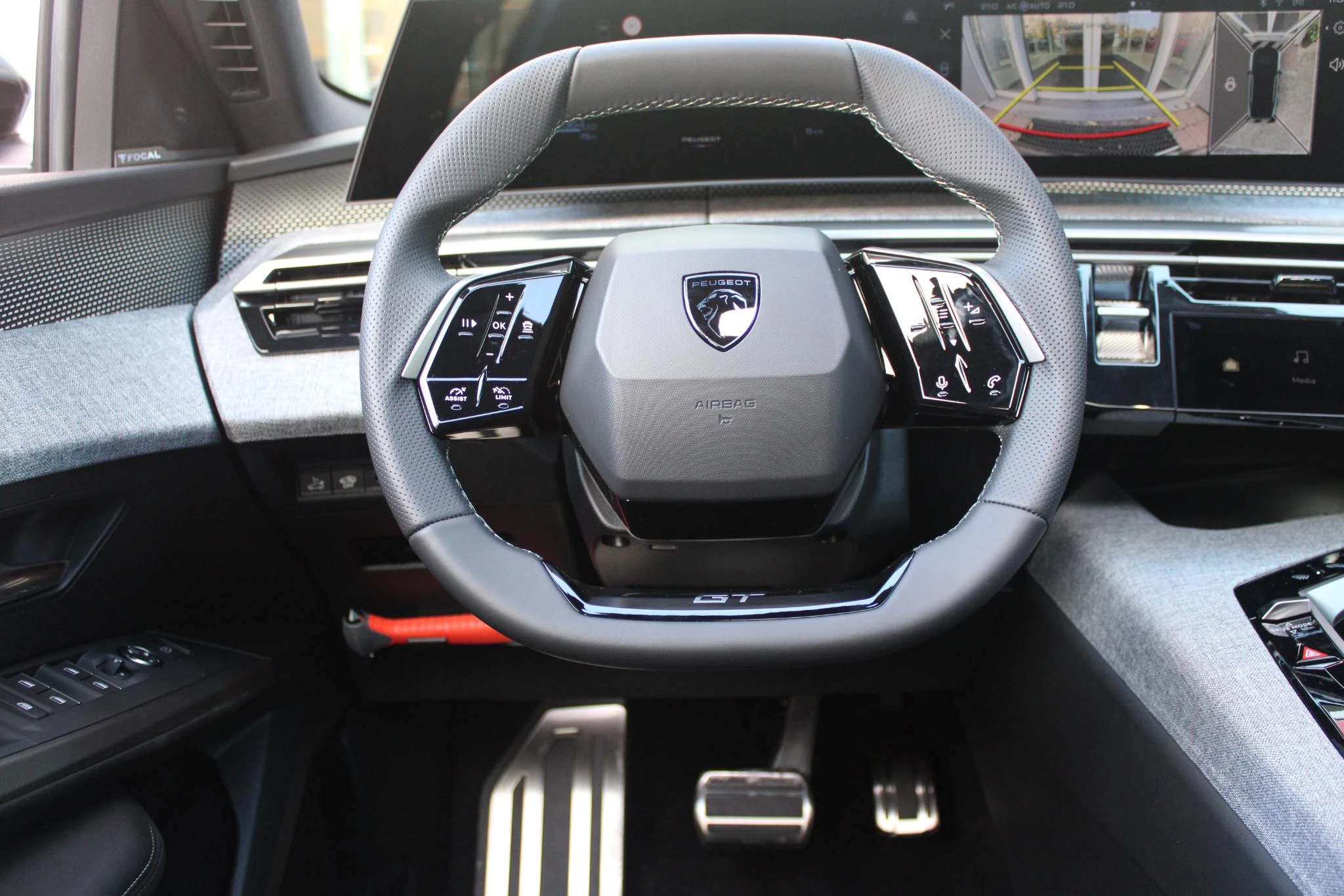 Hoofdafbeelding Peugeot e-3008