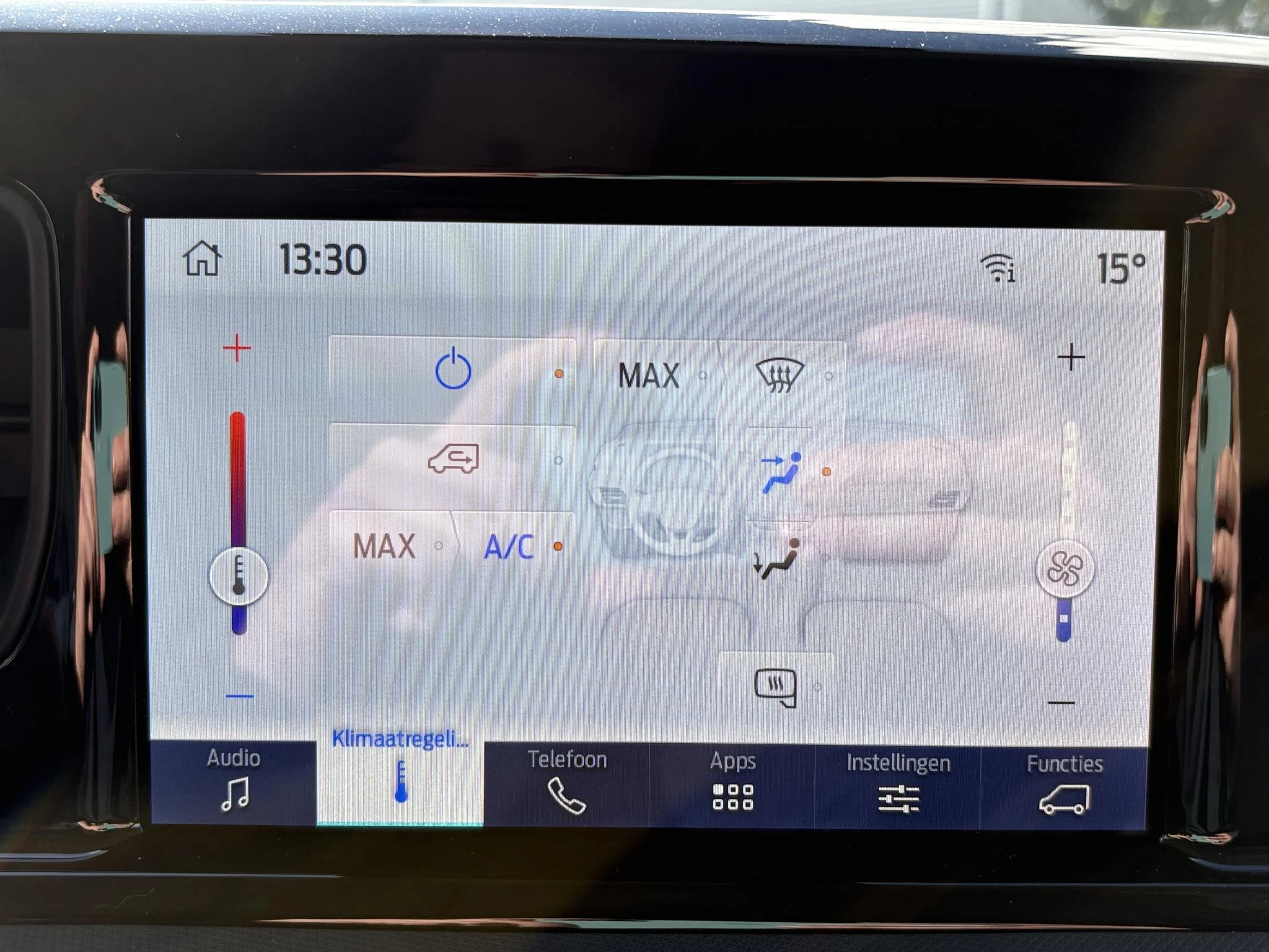 Hoofdafbeelding Ford Transit Courier